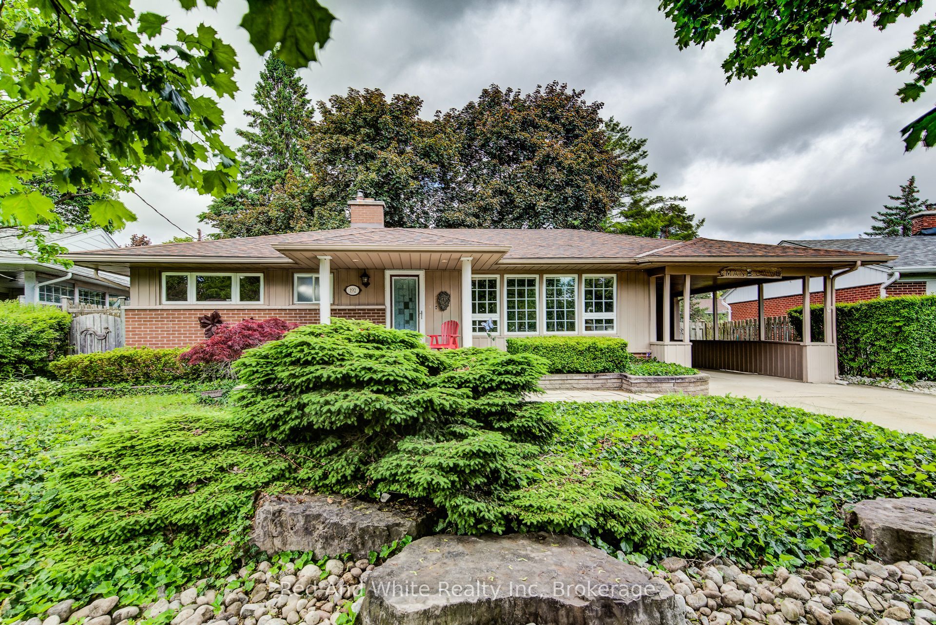 192 Warren Road