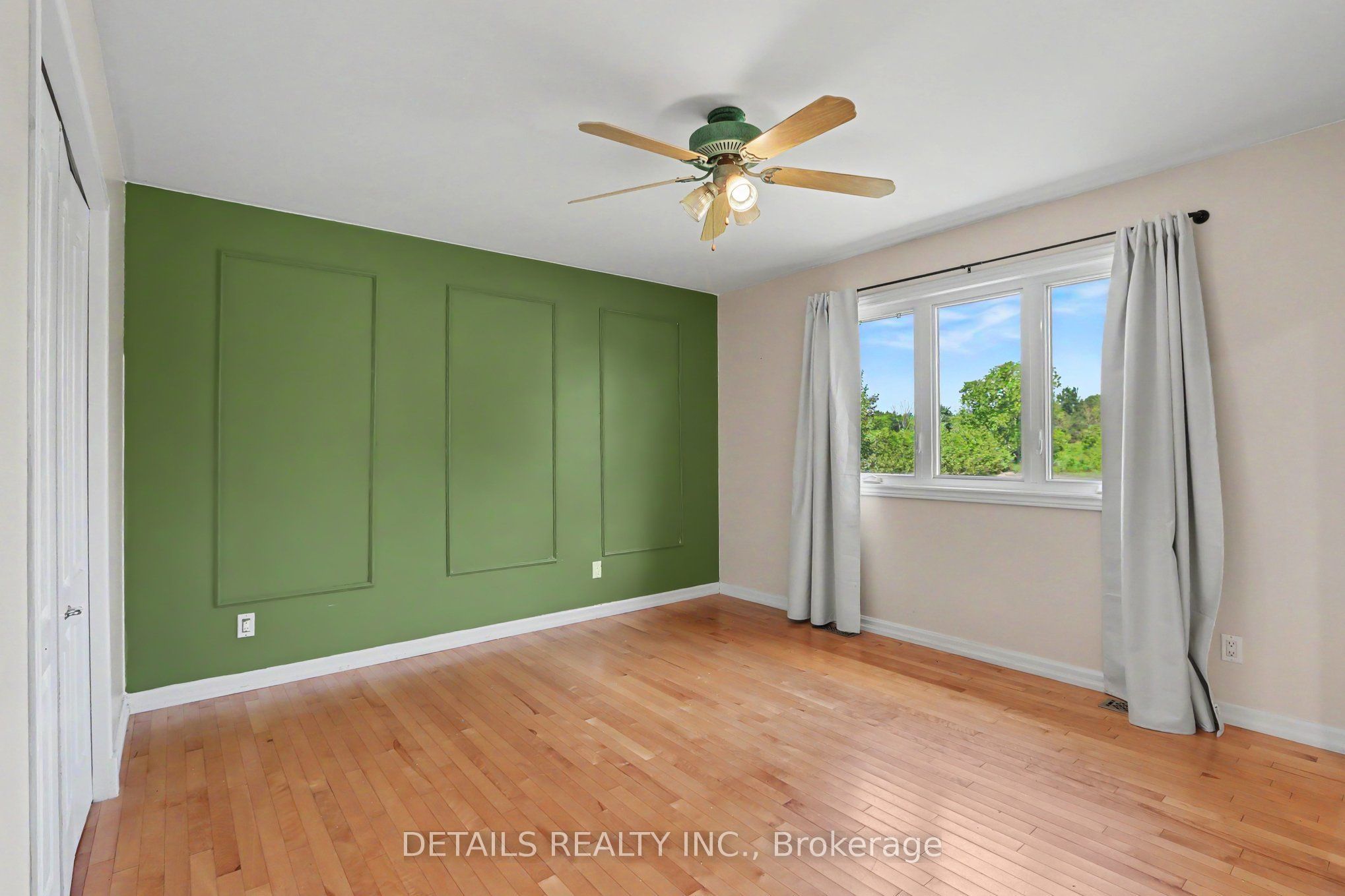 559 Main Street Property Photo 15