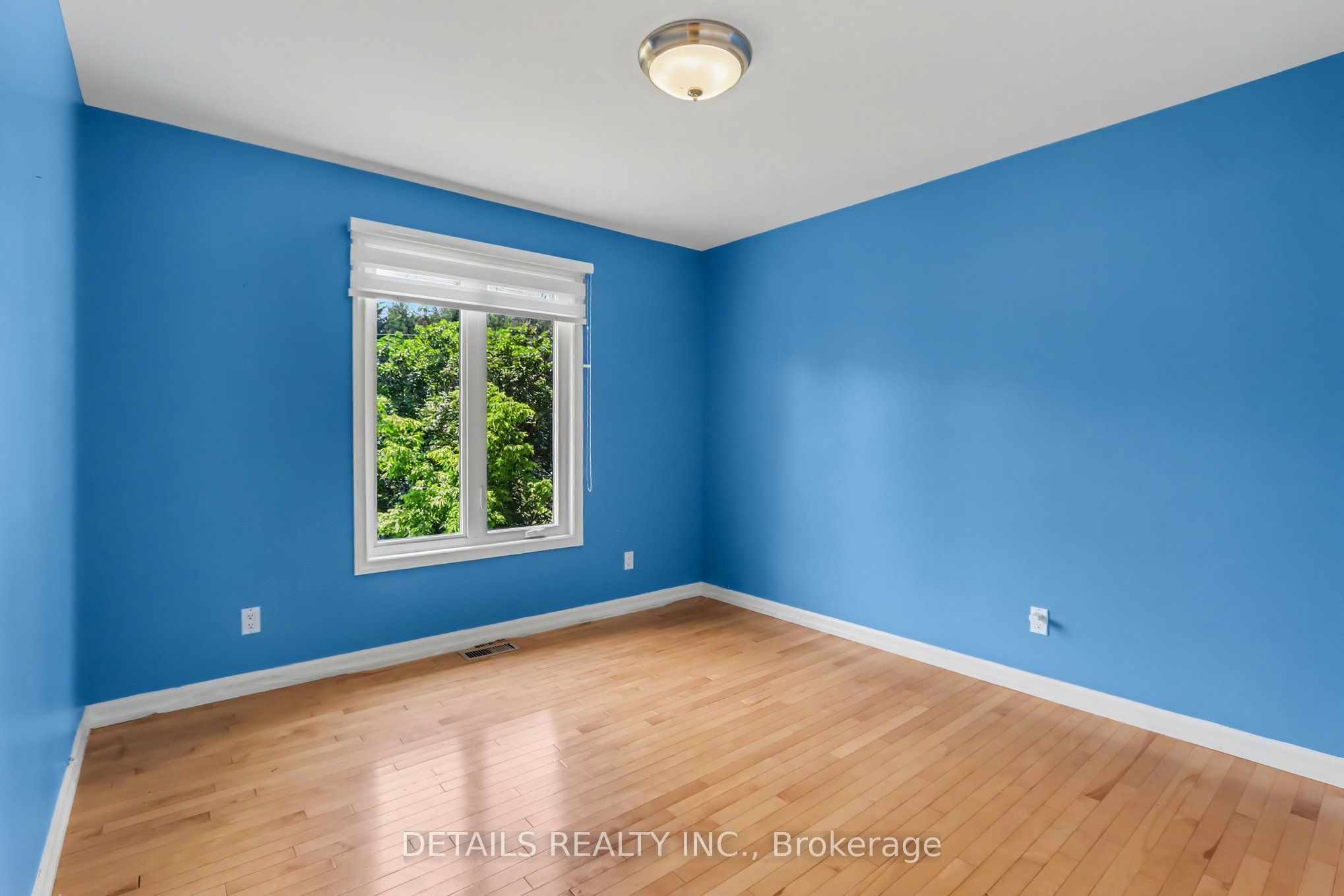 559 Main Street Property Photo 18