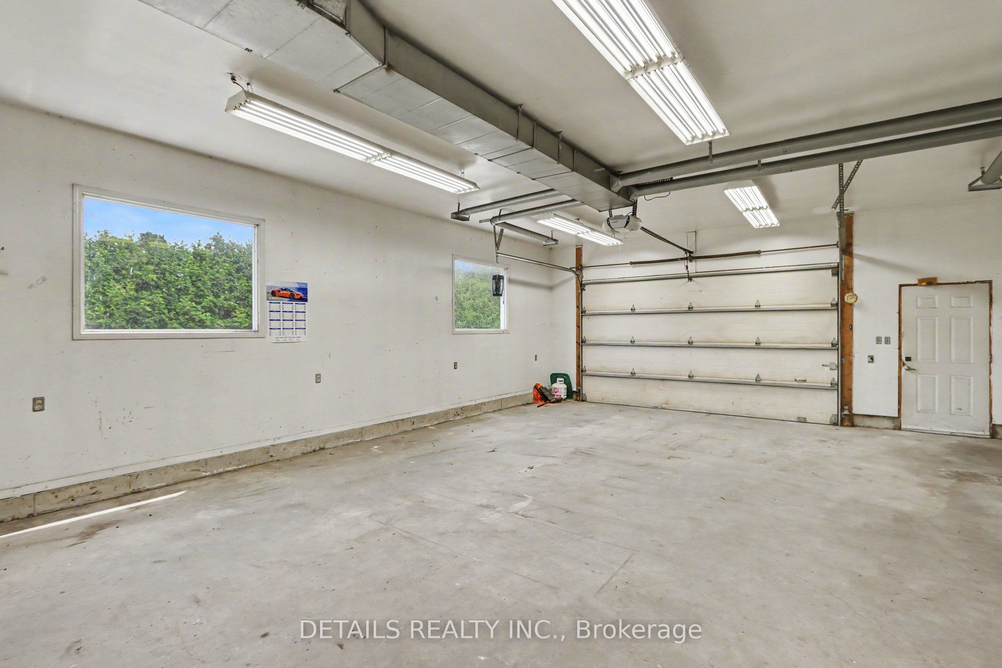 559 Main Street Property Photo 27