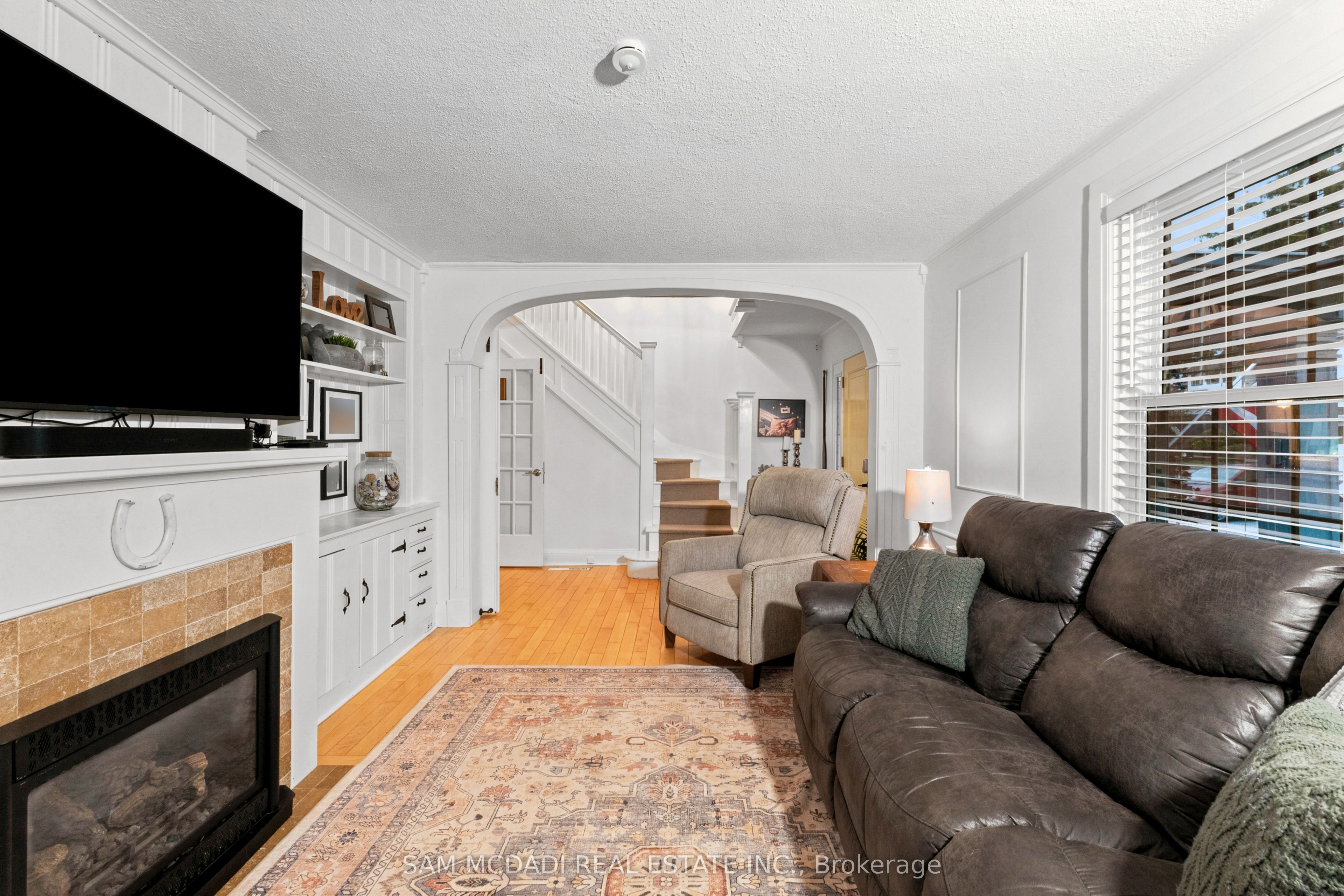 1498 Firelane 2 Property Photo 4