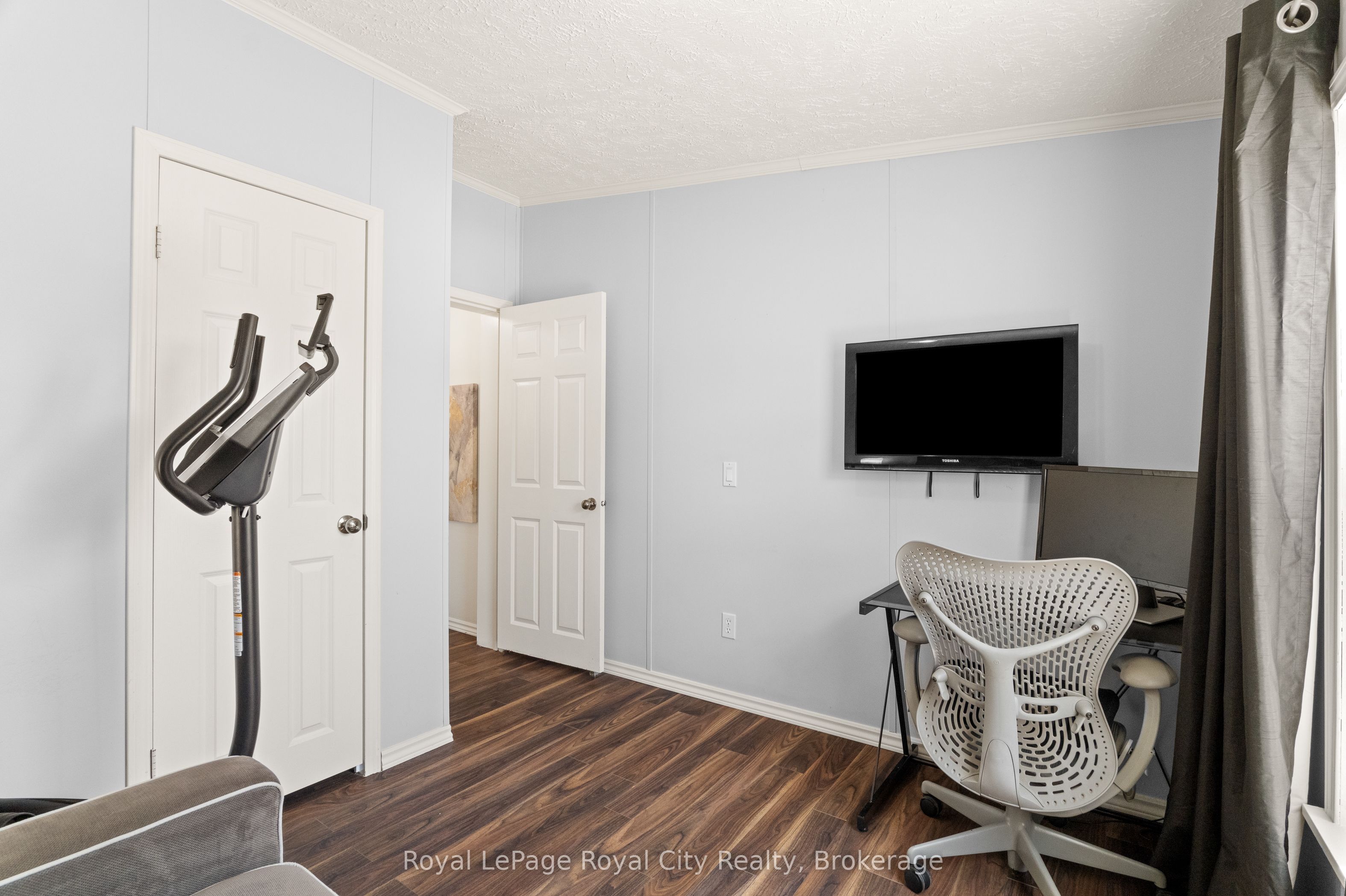 2 Pavilion Road Property Photo 25