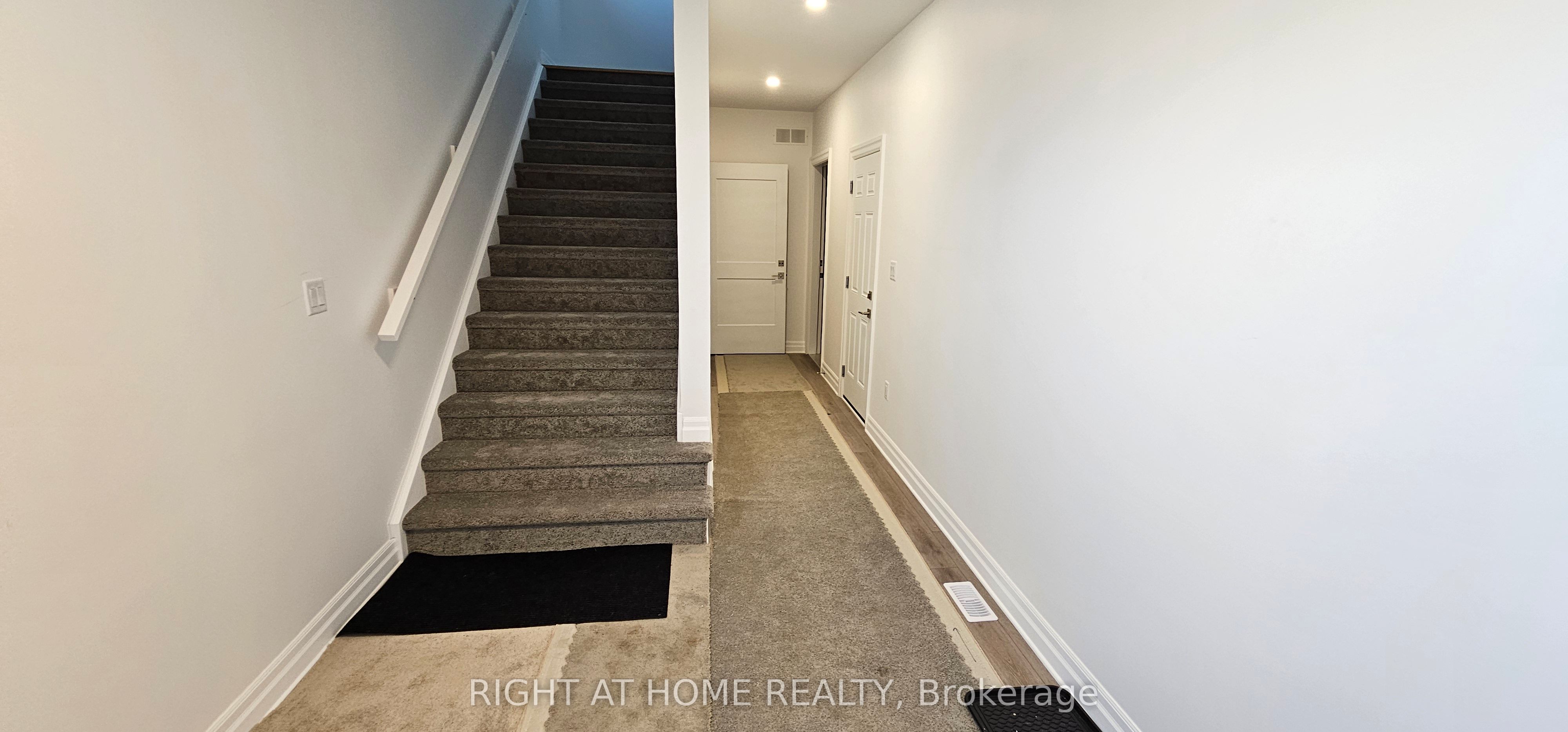 7499 Marvel Drive Main Property Photo 12