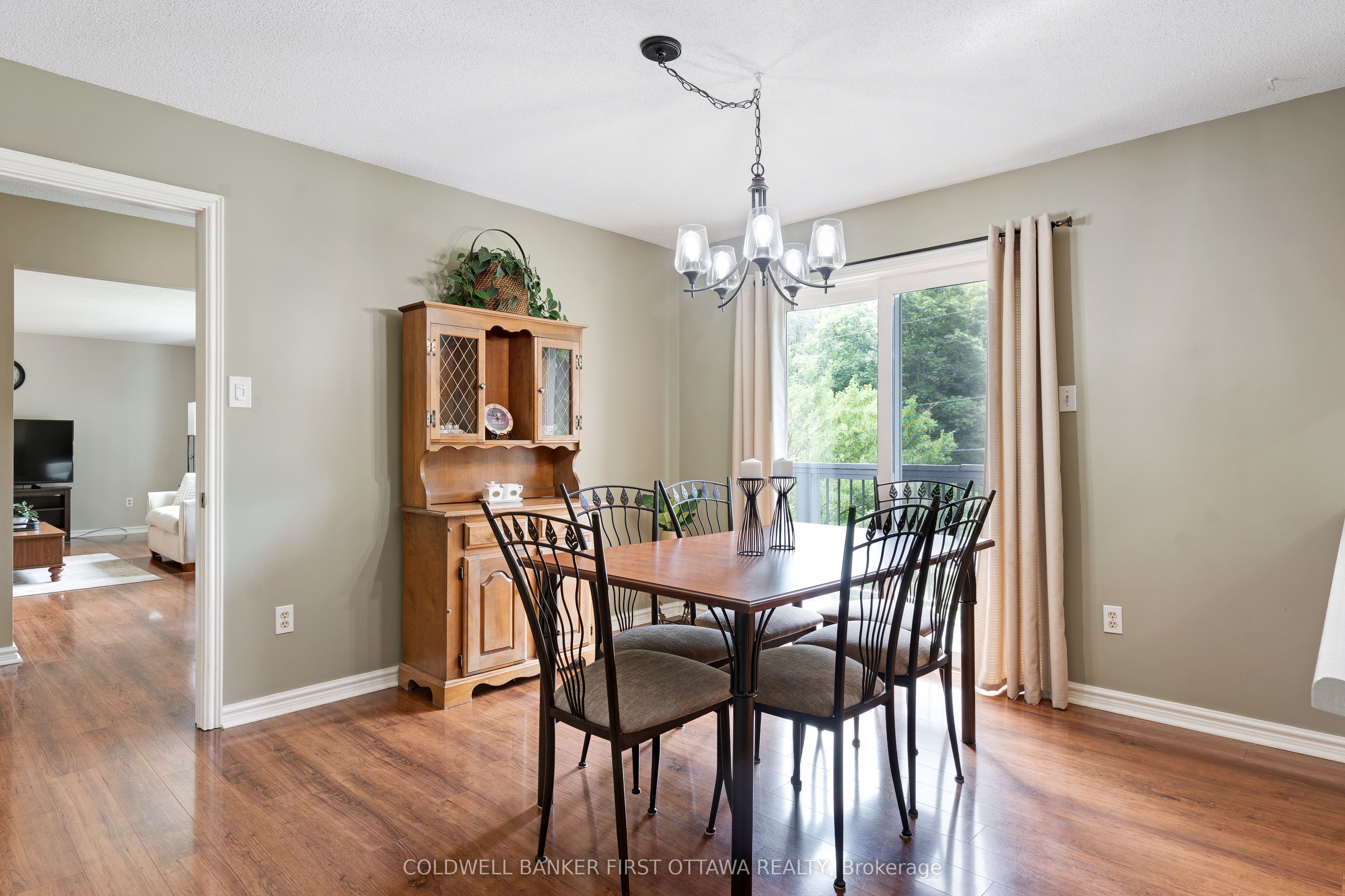 3800 Wolf Grove Road Property Photo 8