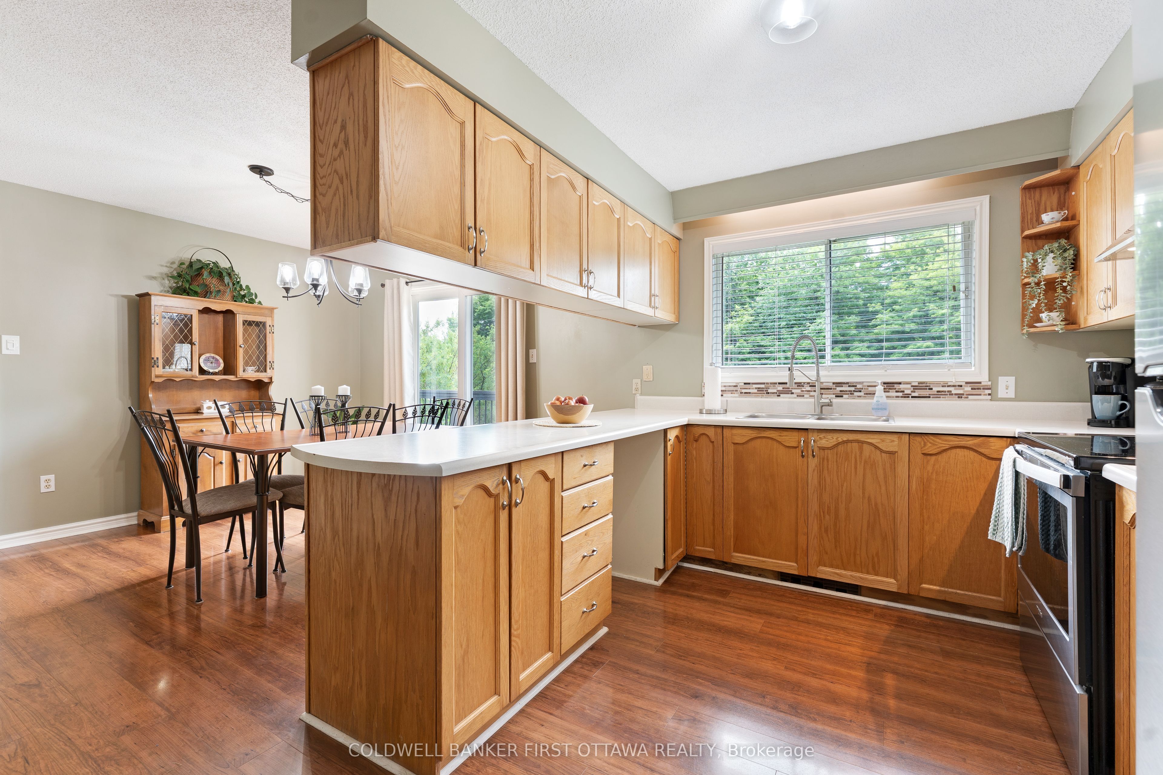 3800 Wolf Grove Road Property Photo 10