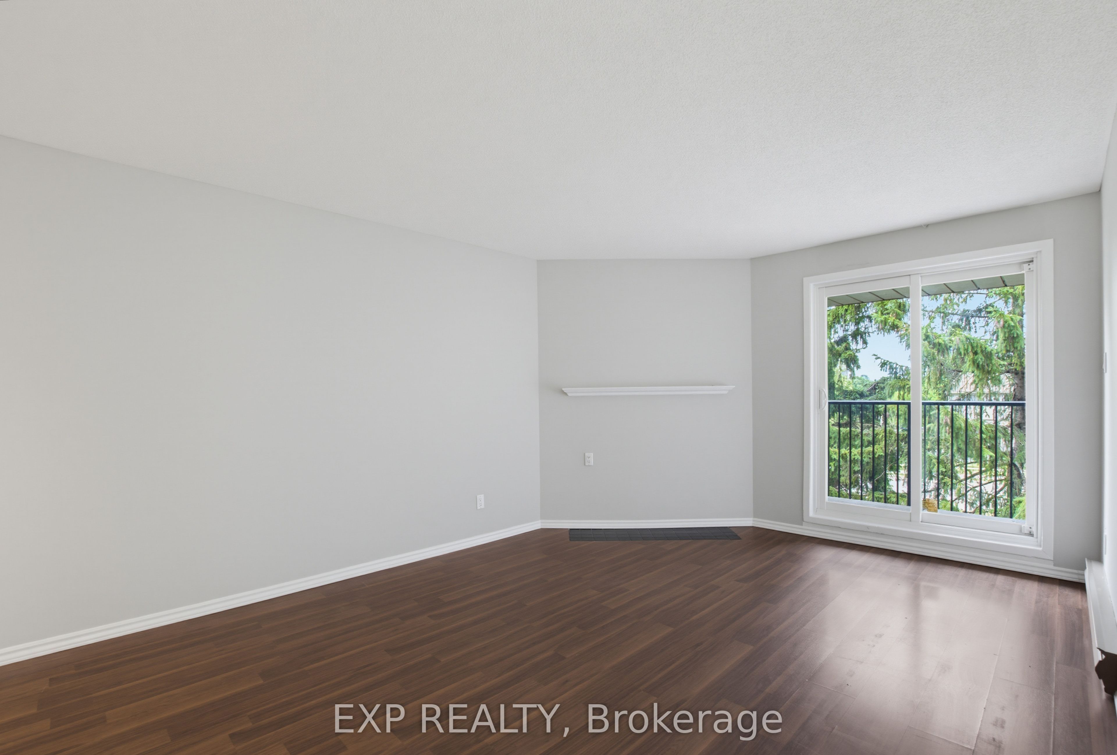 144 Conway Drive 106 Property Photo 1