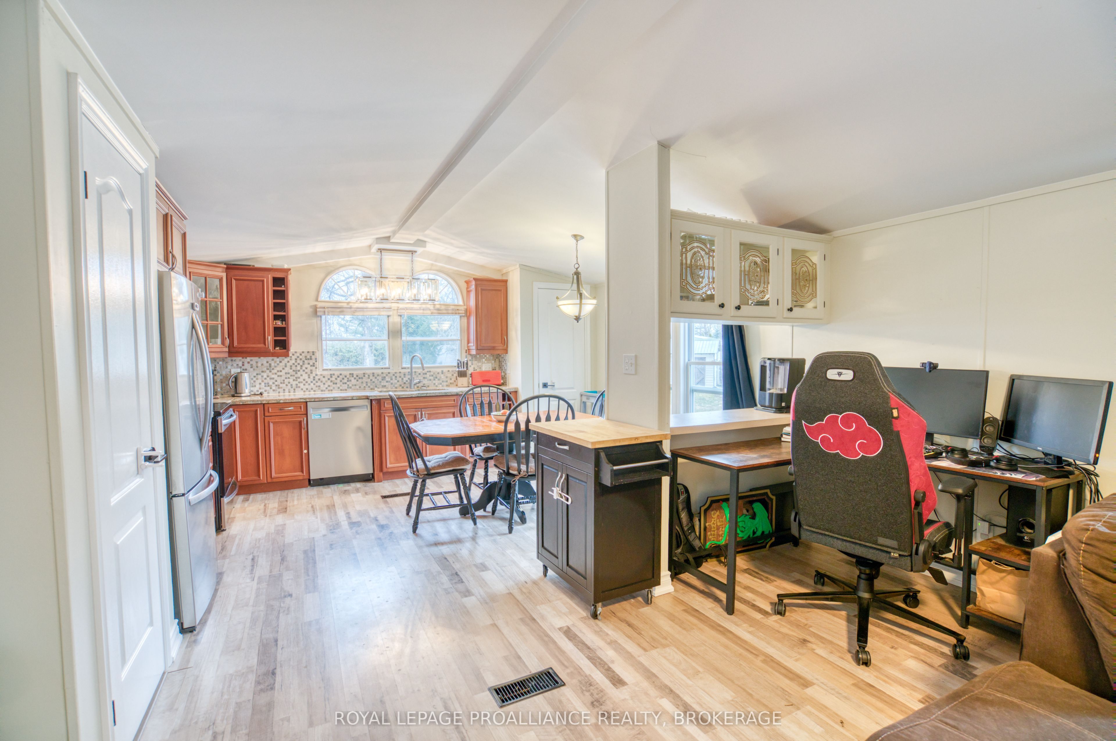 1 Taylor Street Property Photo 8