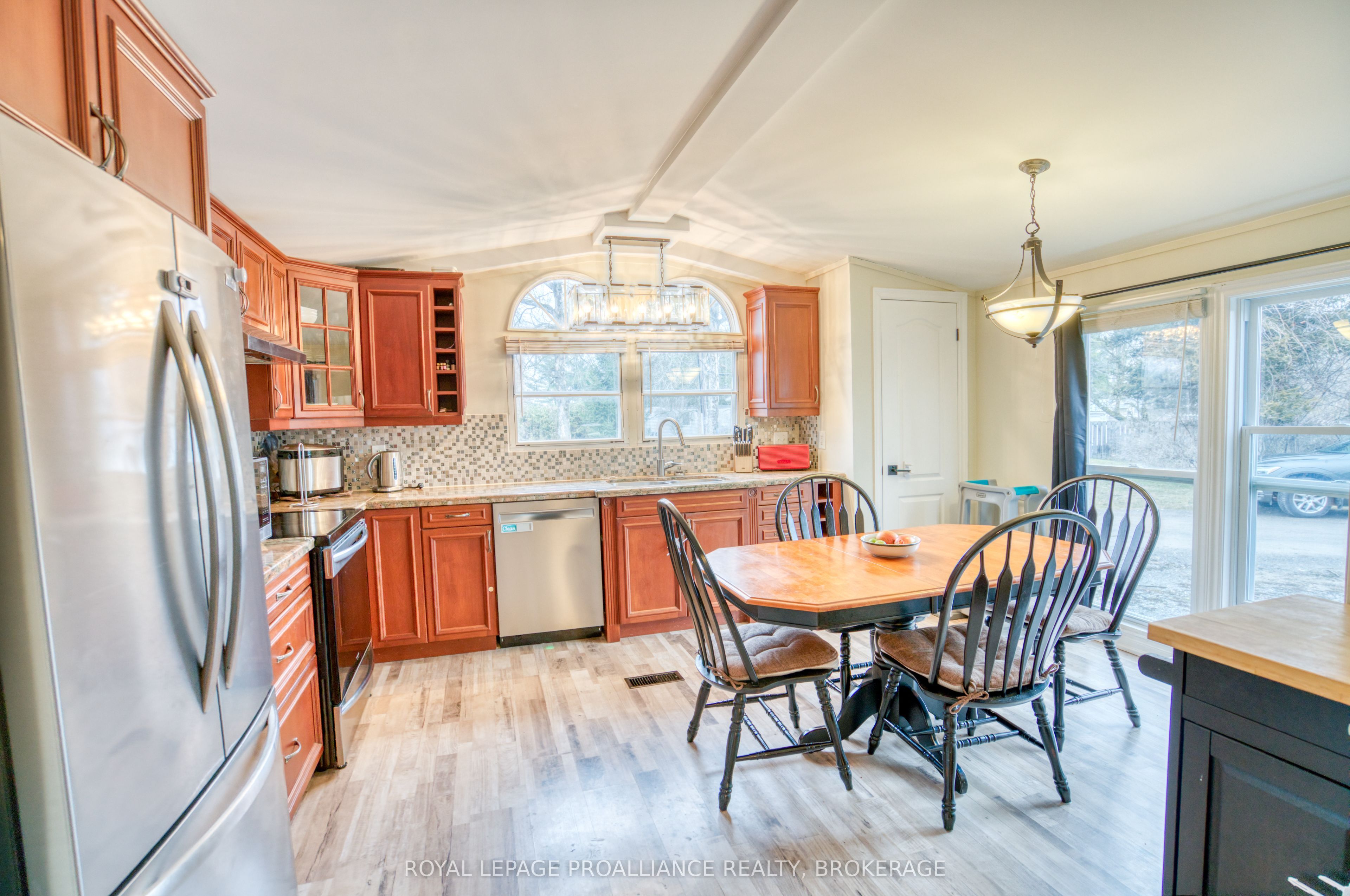 1 Taylor Street Property Photo 9