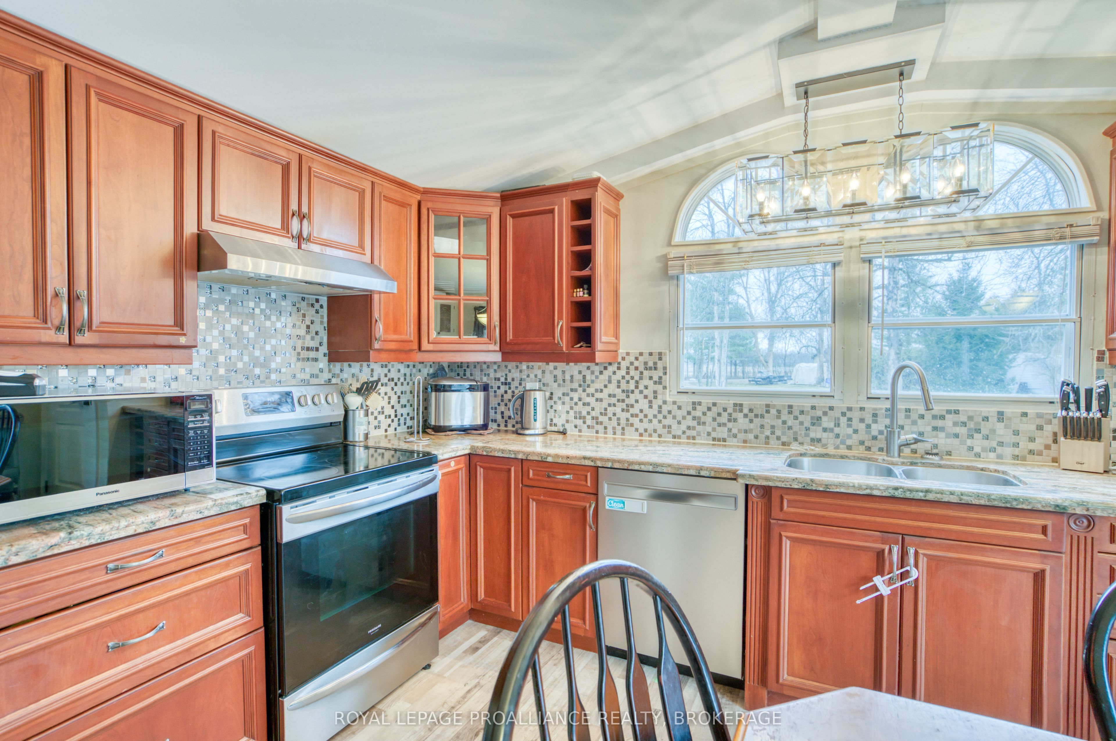 1 Taylor Street Property Photo 13