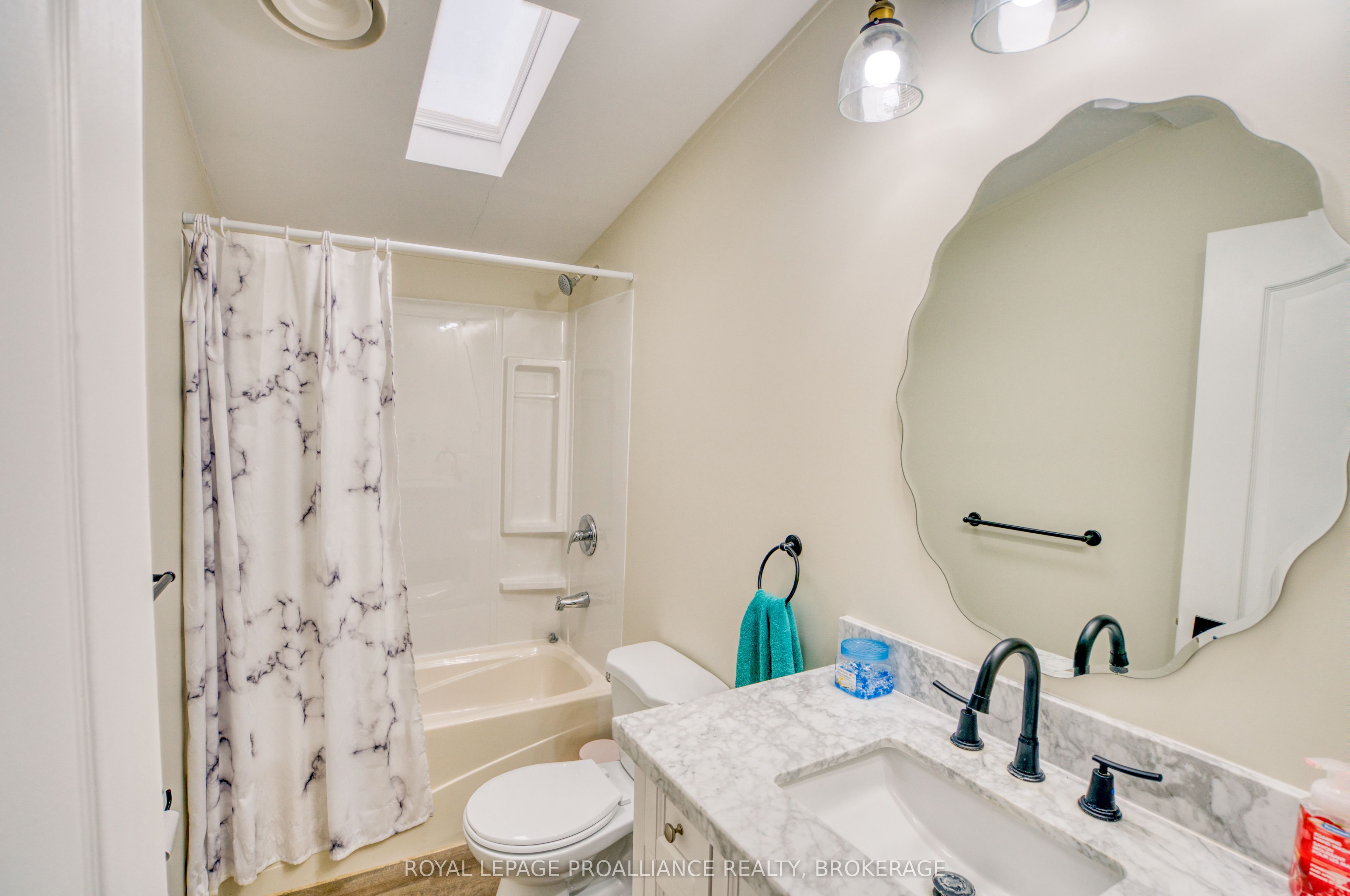 1 Taylor Street Property Photo 18