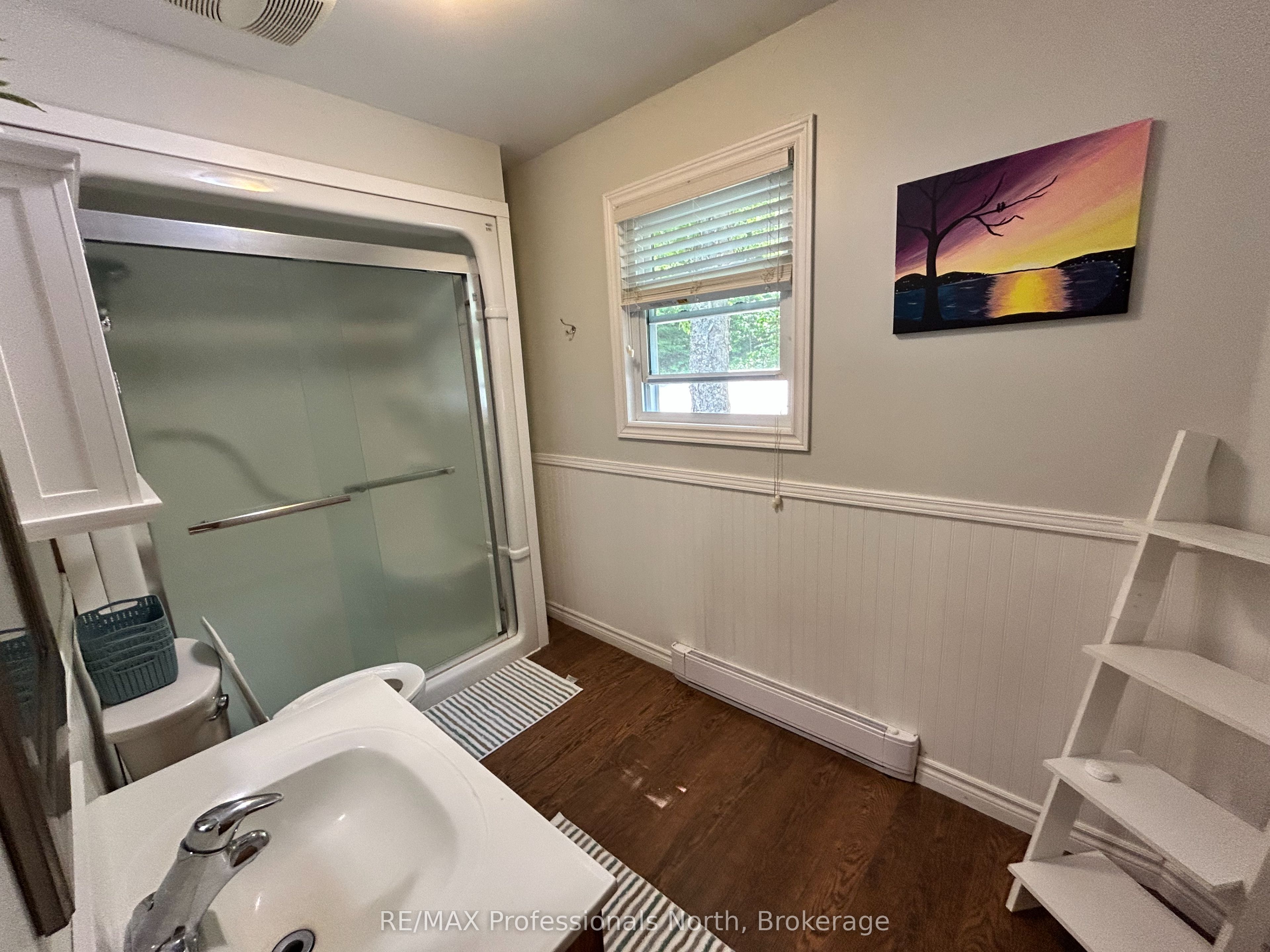 1129 Comak Crescent Property Photo 18