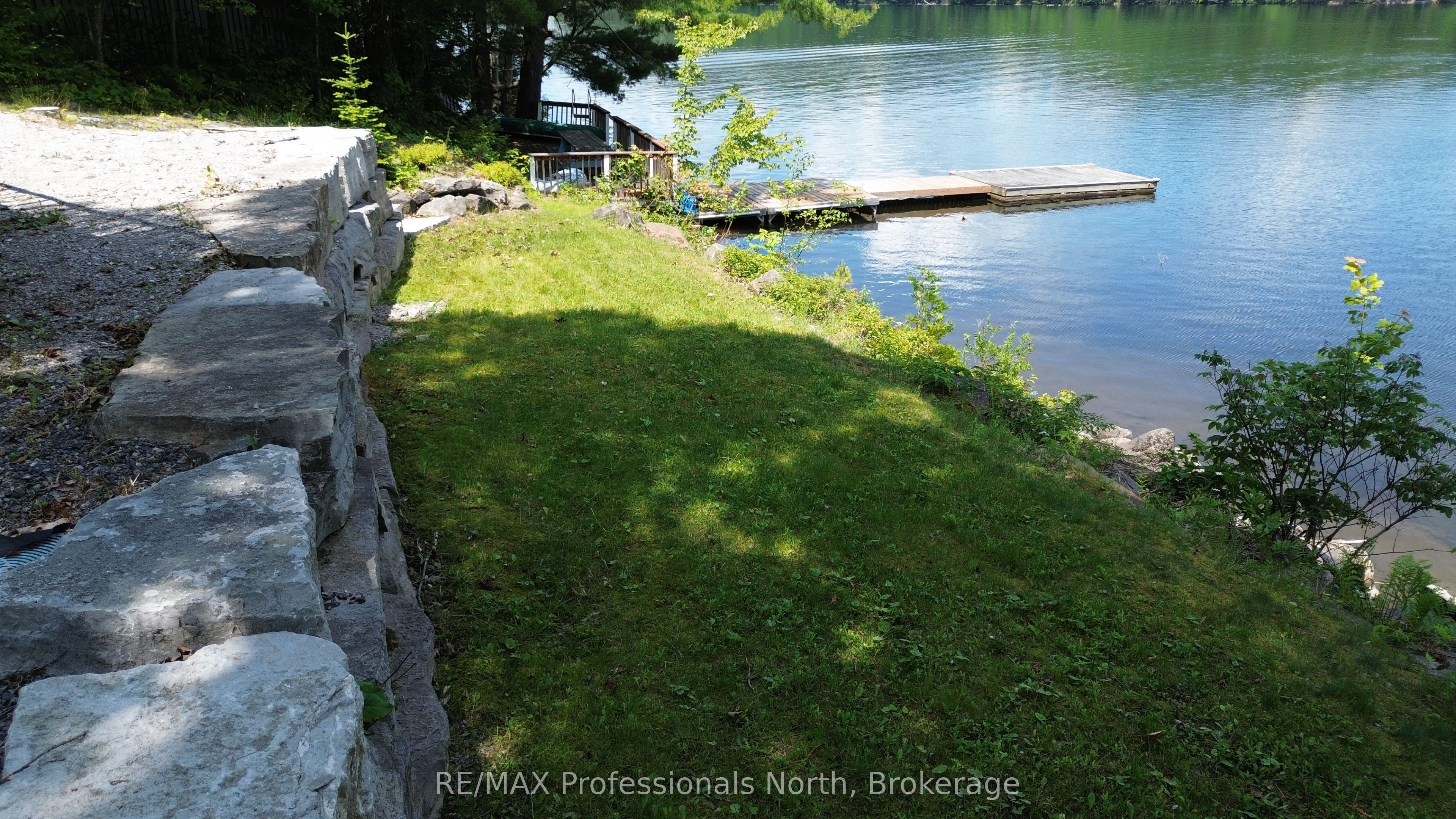 1129 Comak Crescent Property Photo 30