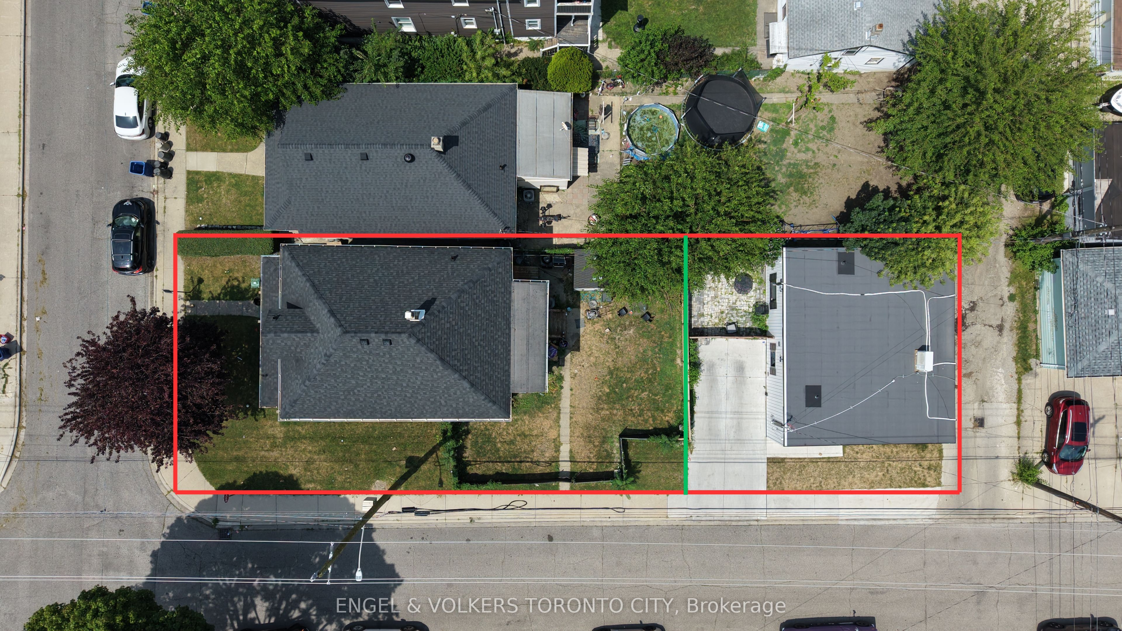 792 Pierre Avenue Property Photo 4