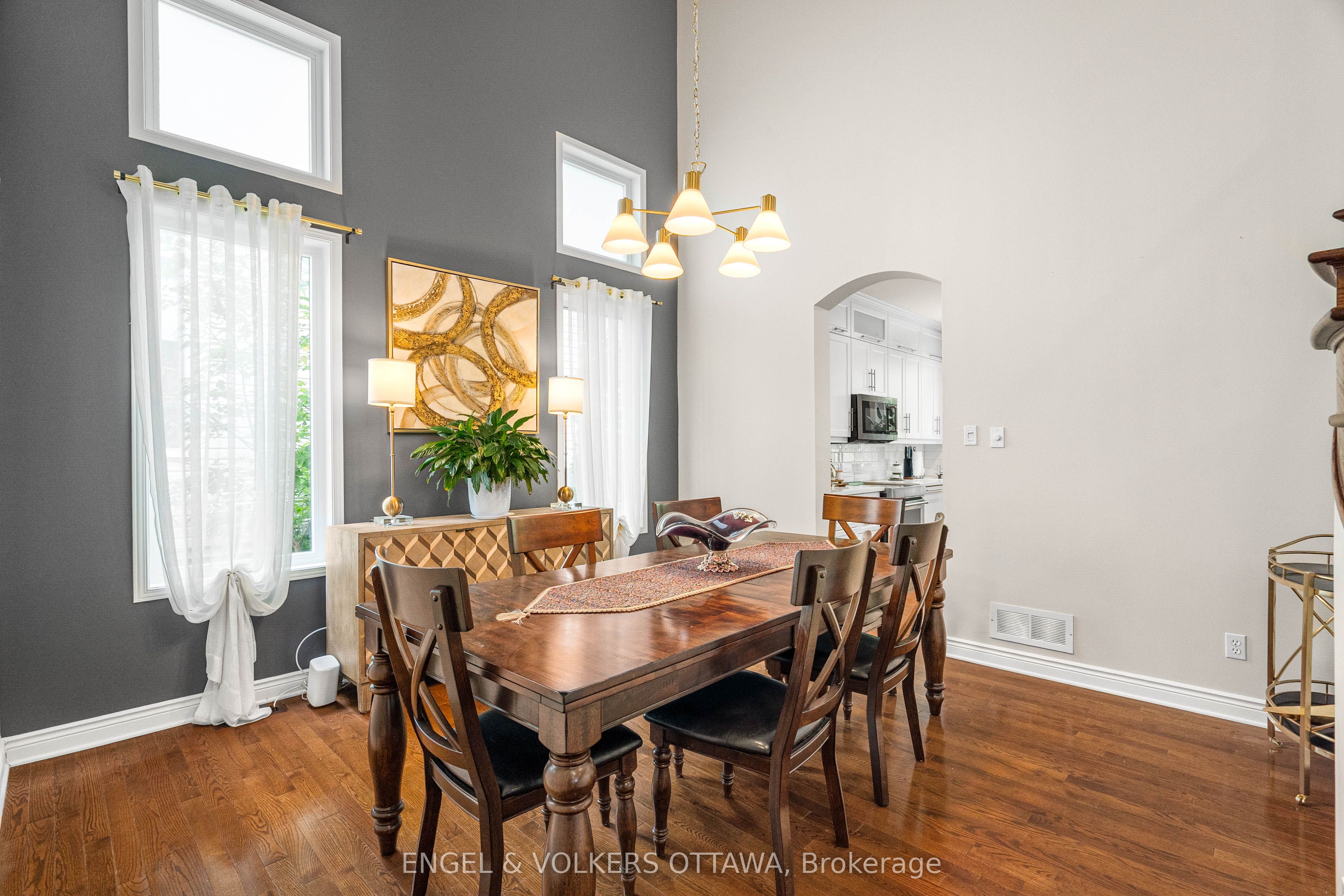 8 Glenrill Place Property Photo 9