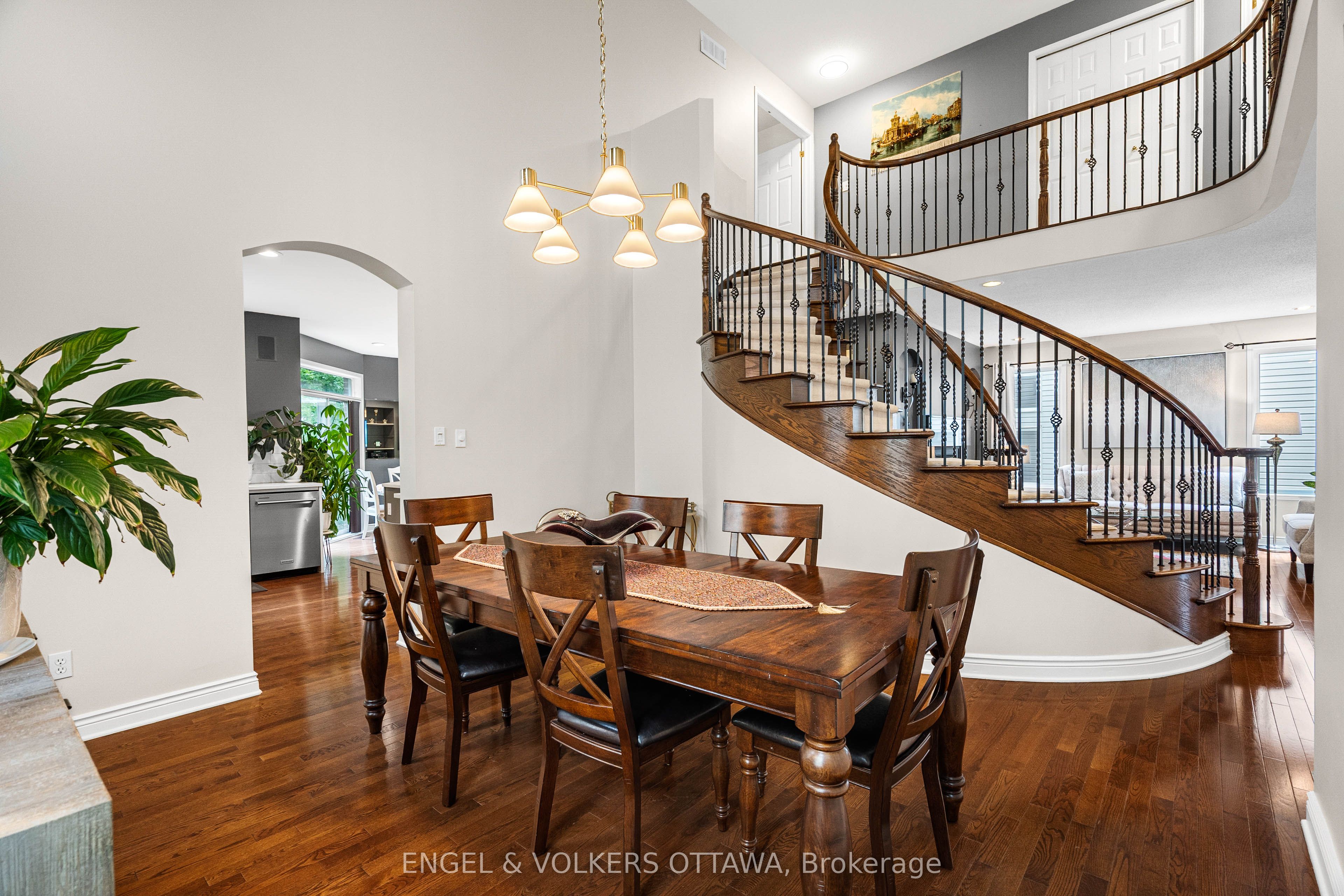 8 Glenrill Place Property Photo 10
