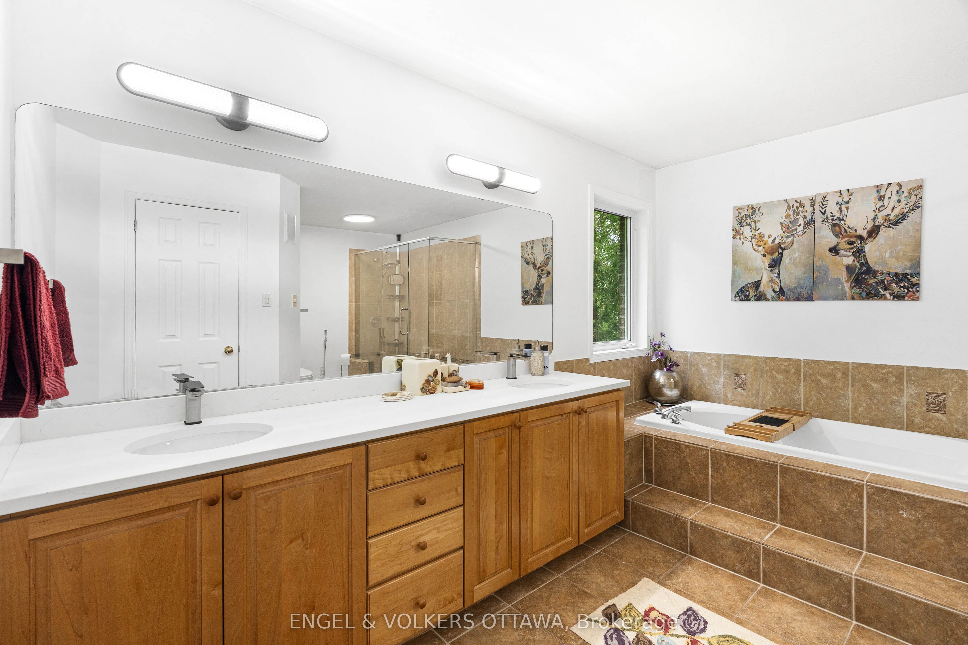 8 Glenrill Place Property Photo 28