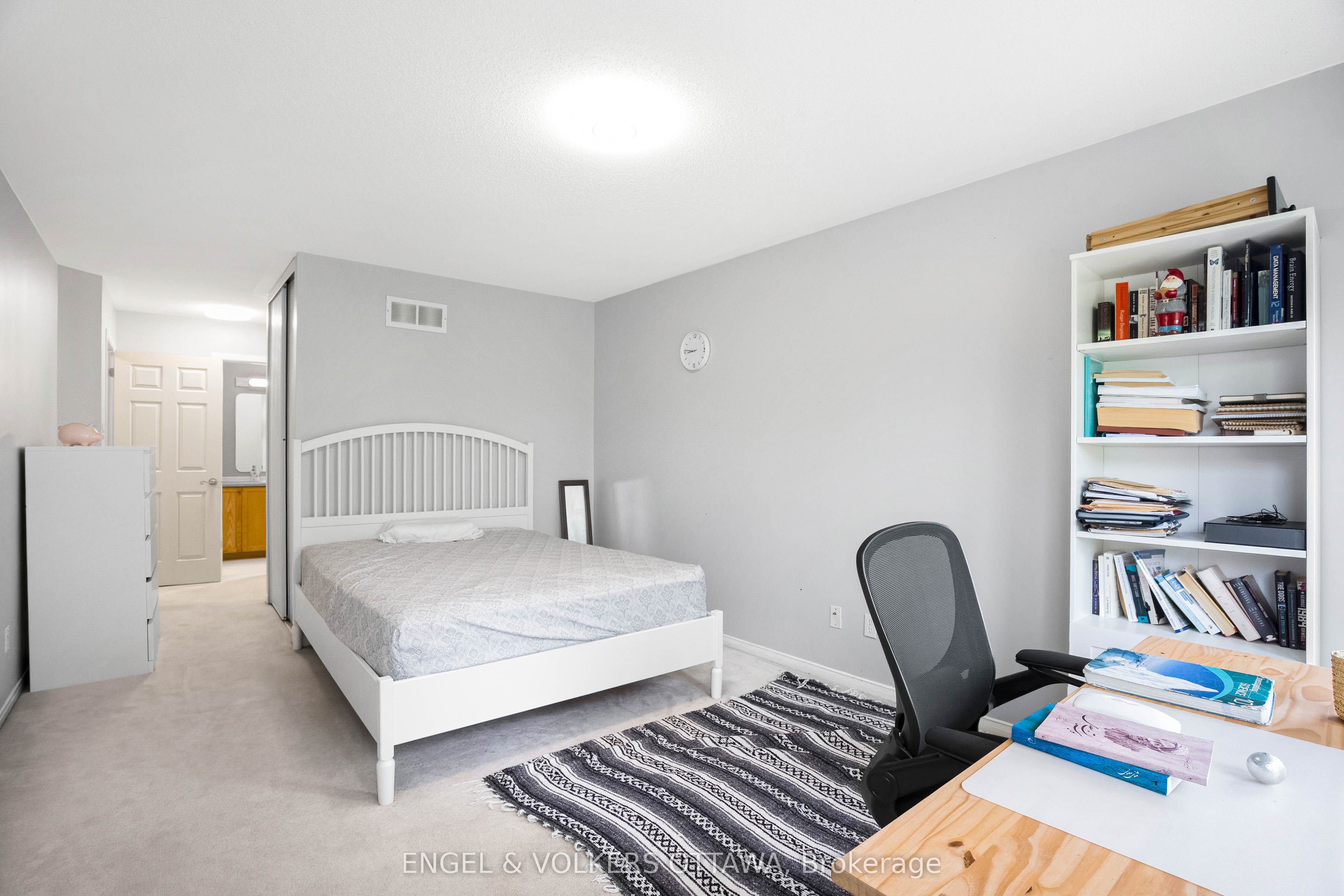 8 Glenrill Place Property Photo 31
