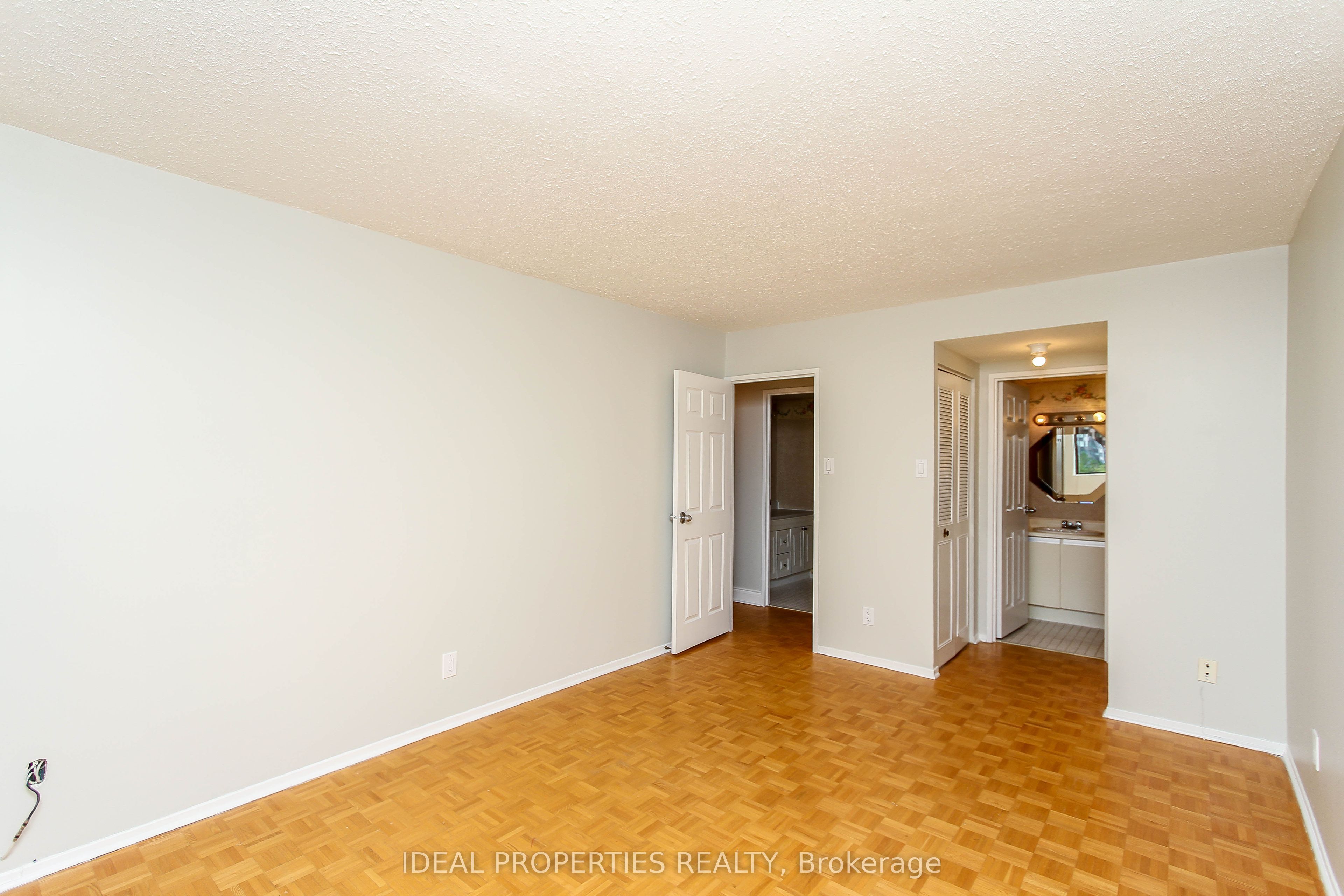 2871 Richmond Road W 1213 Property Photo 29