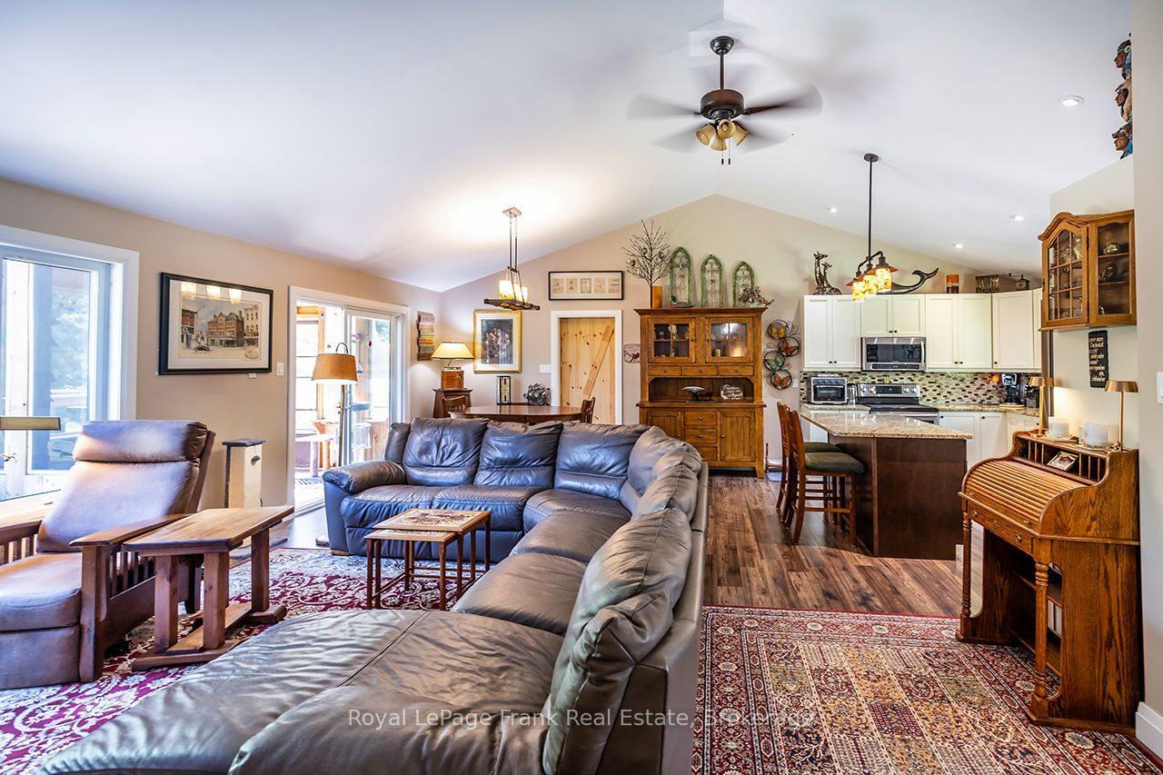 30 Hodgson Drive Property Photo 12