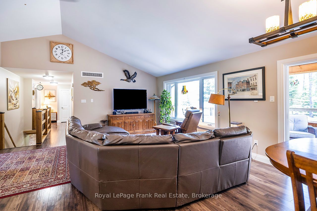 30 Hodgson Drive Property Photo 13