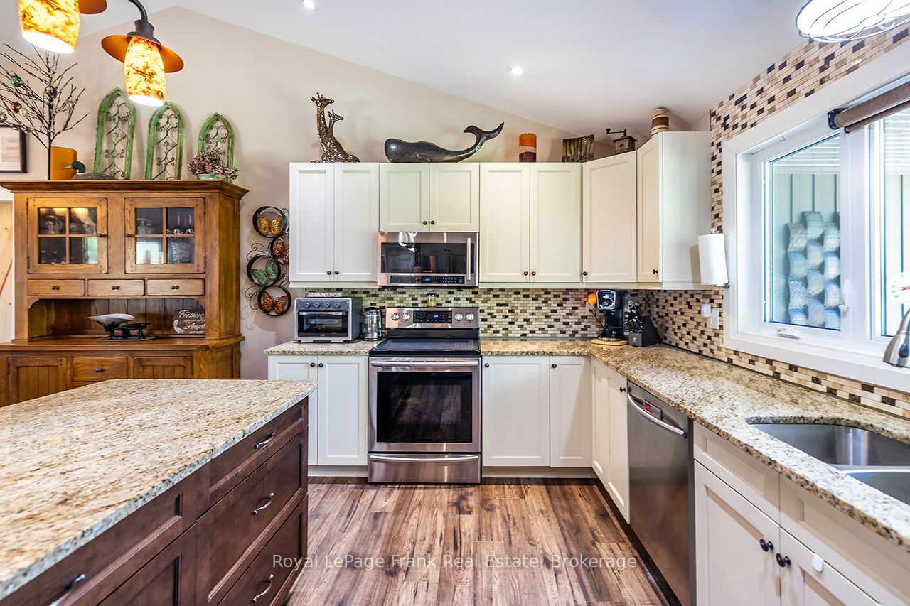 30 Hodgson Drive Property Photo 14