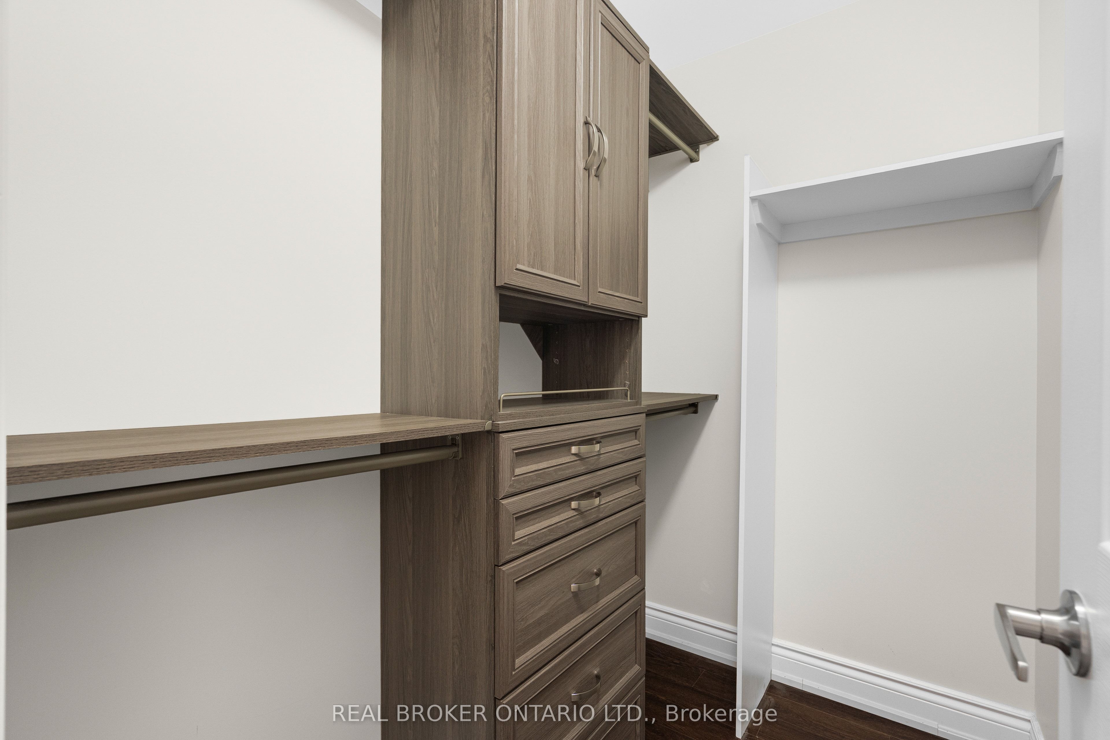 15 Peever Place Property Photo 32
