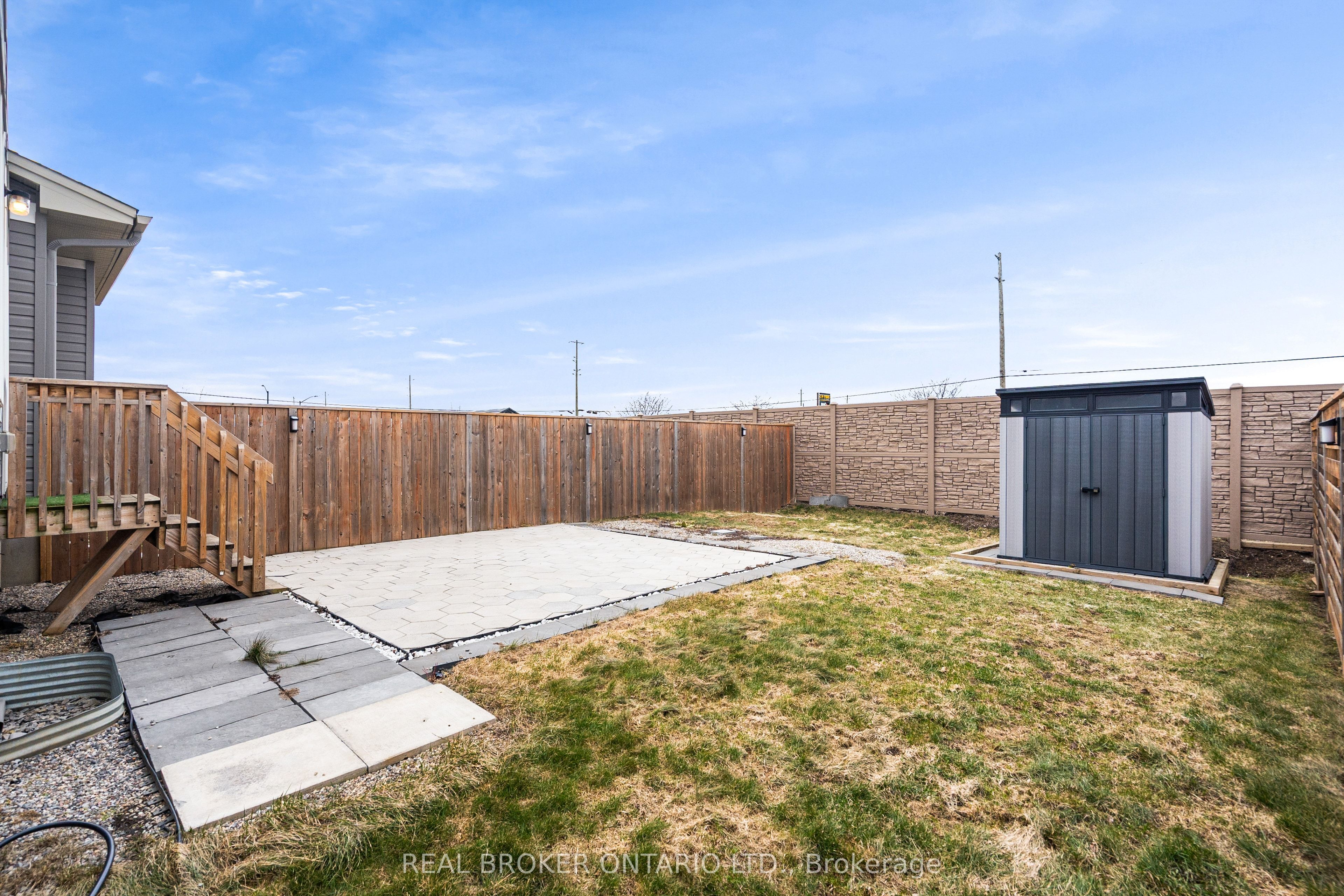 15 Peever Place Property Photo 44