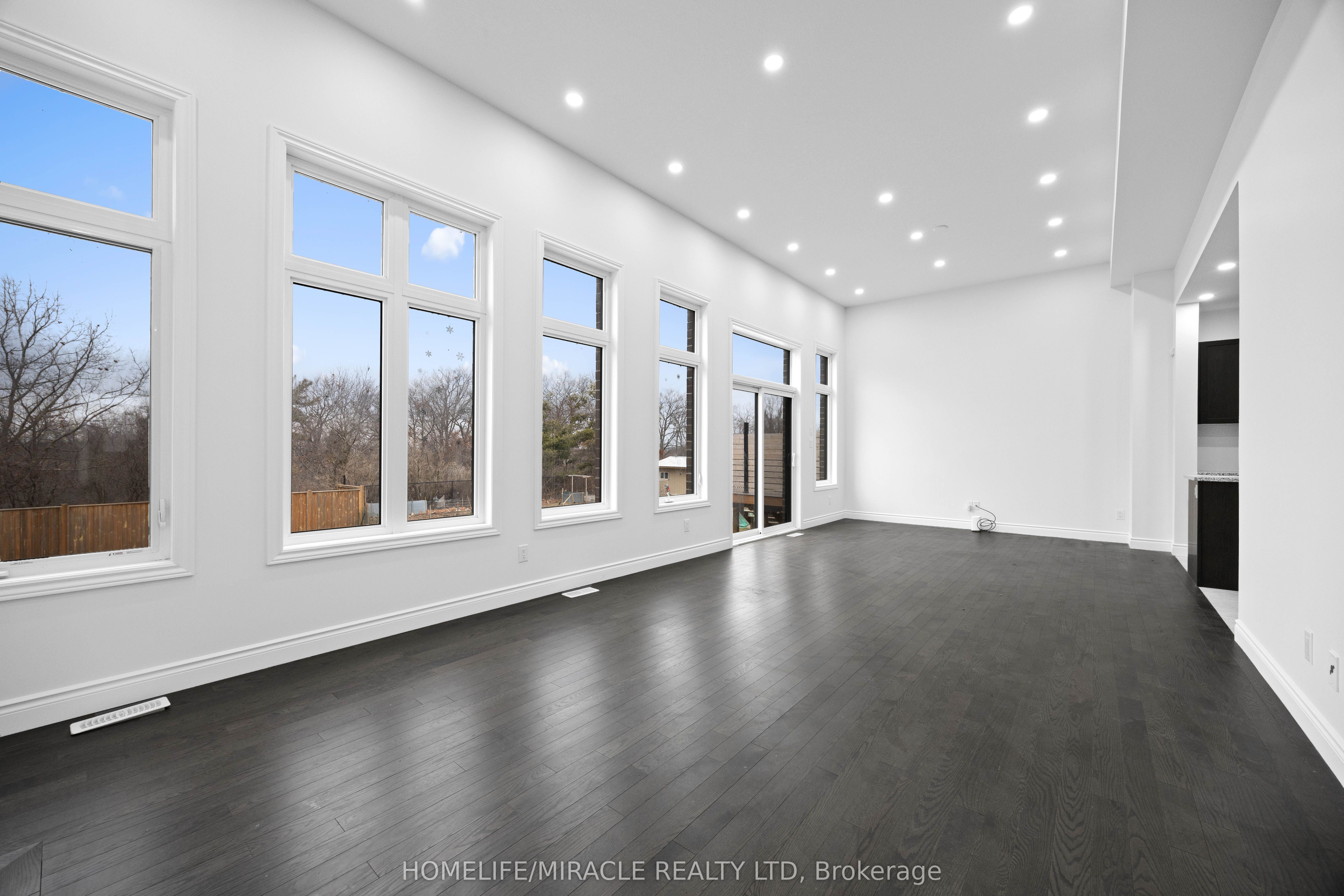 196 Freure Drive Property Photo 15