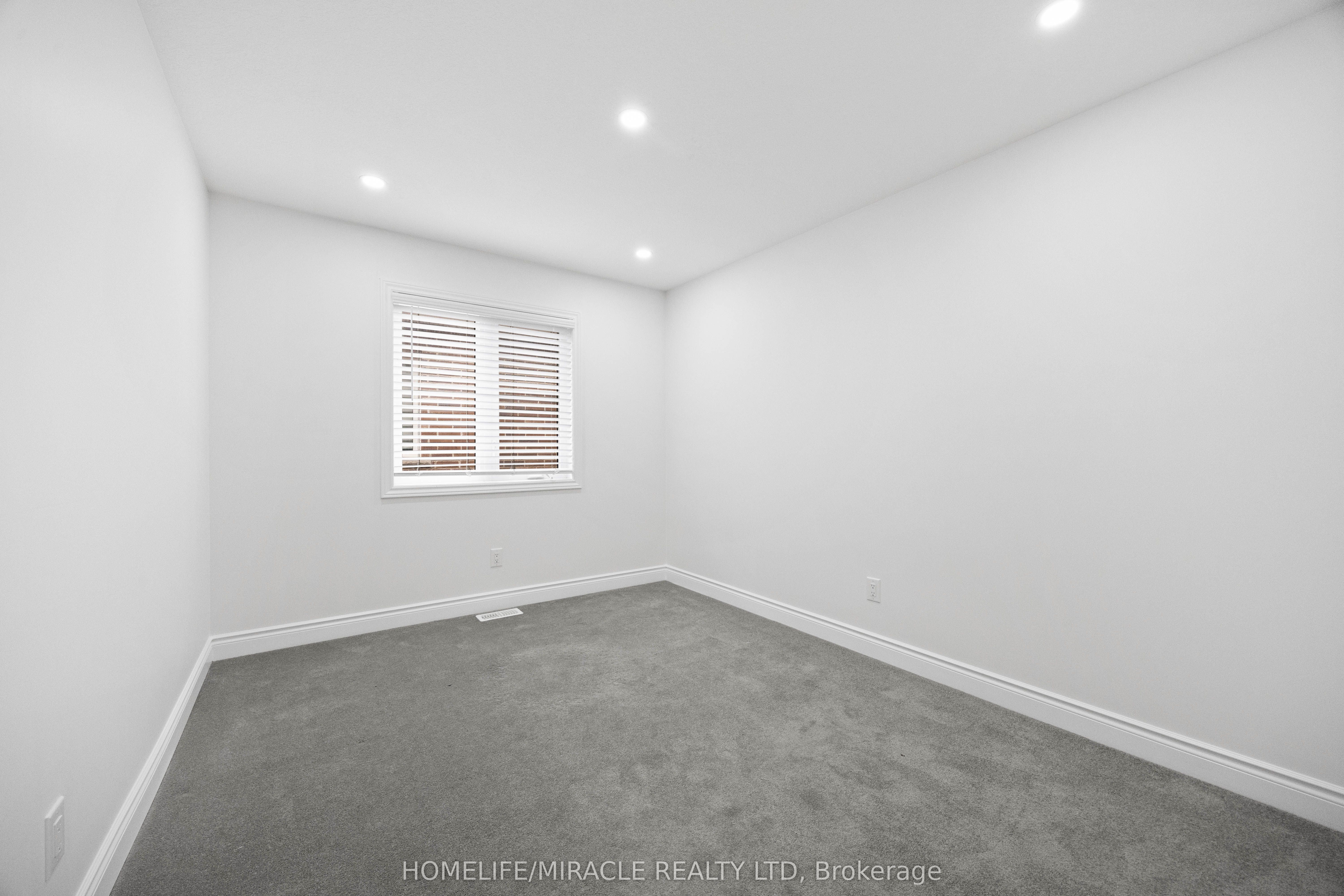 196 Freure Drive Property Photo 33