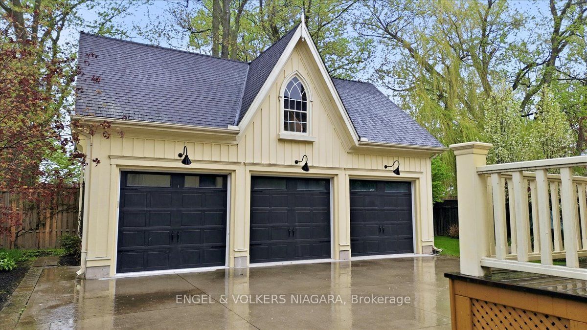 14650 Niagara Parkway Property Photo 4