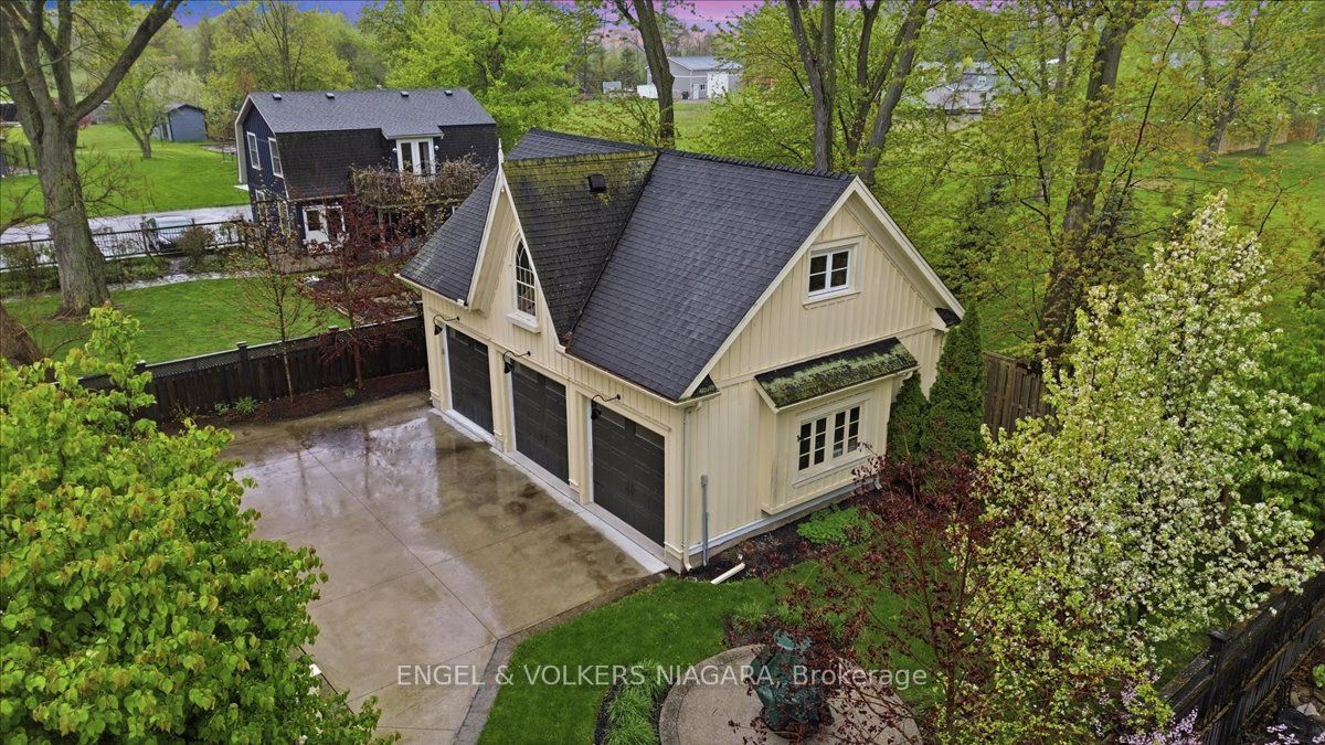 14650 Niagara Parkway Property Photo 5