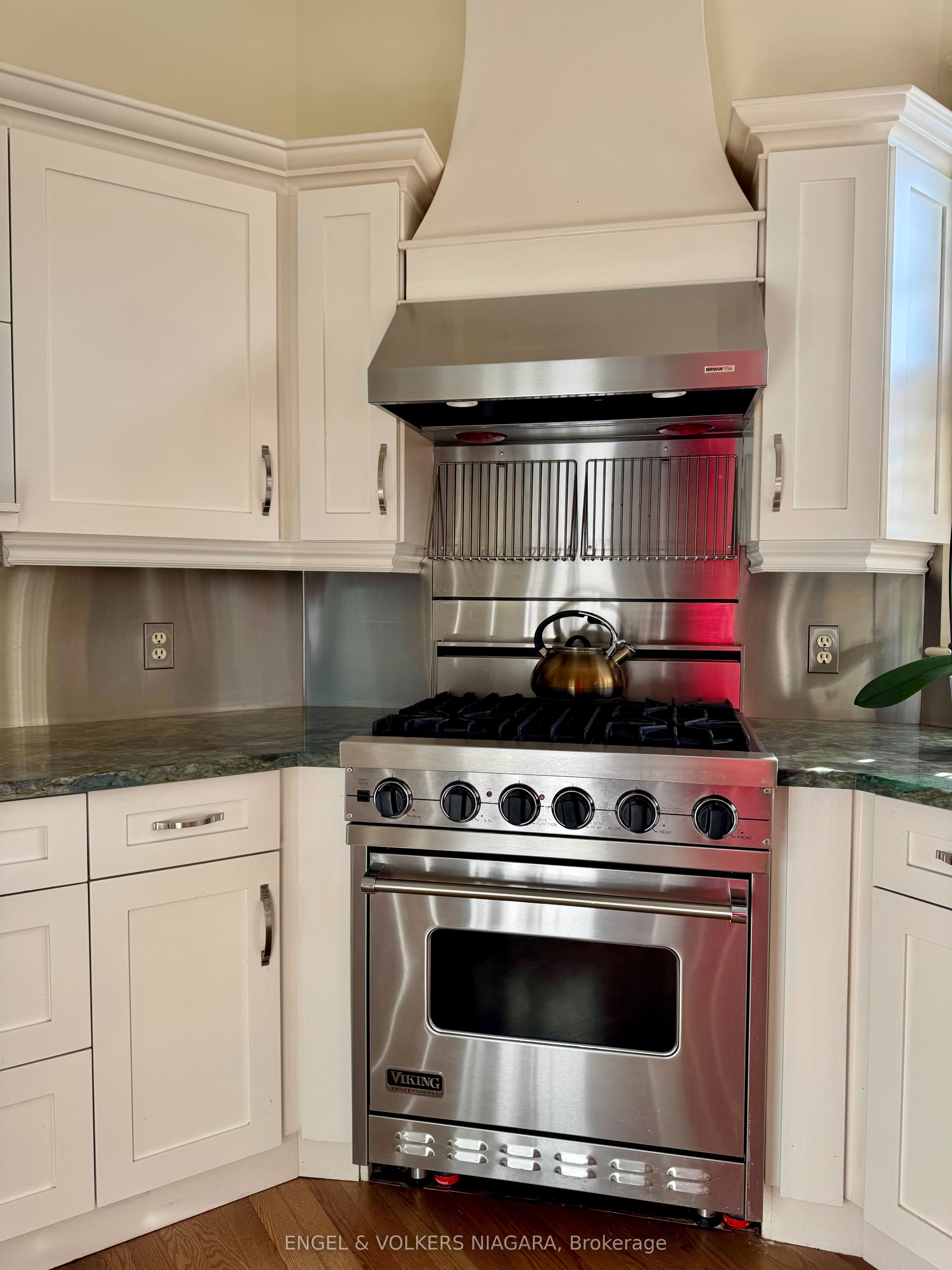14650 Niagara Parkway Property Photo 29