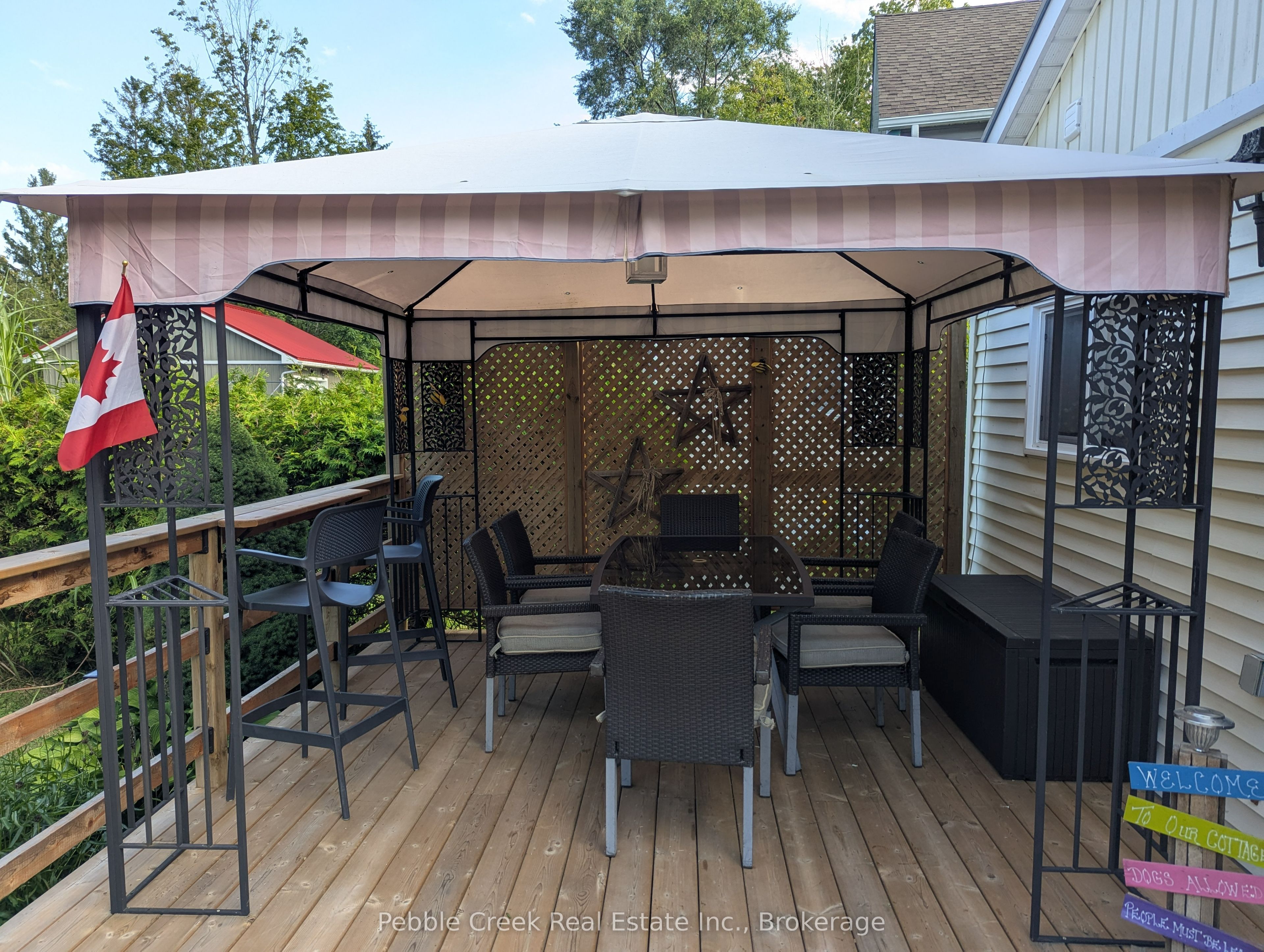 6 Park Road Property Photo 3
