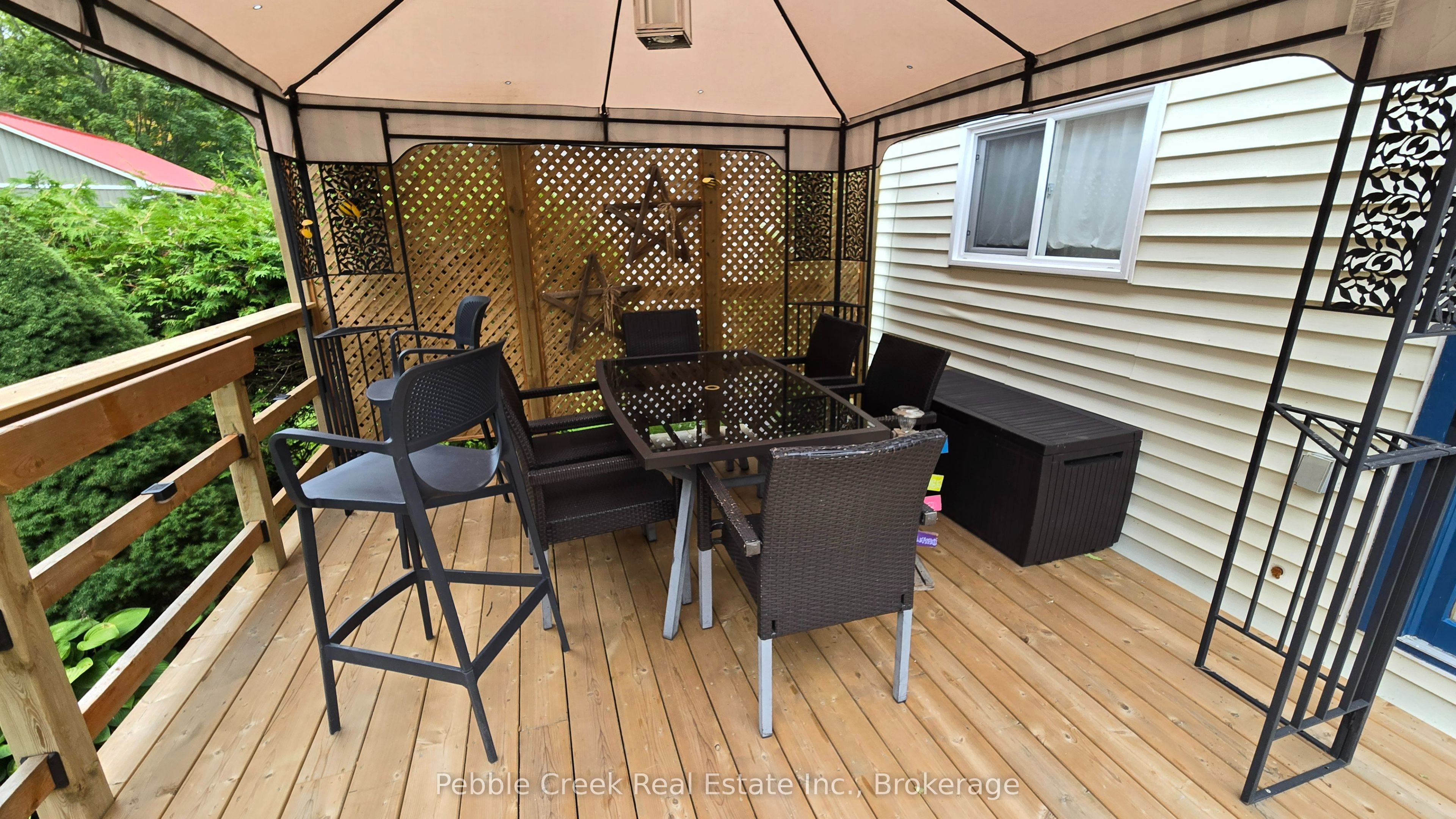 6 Park Road Property Photo 4