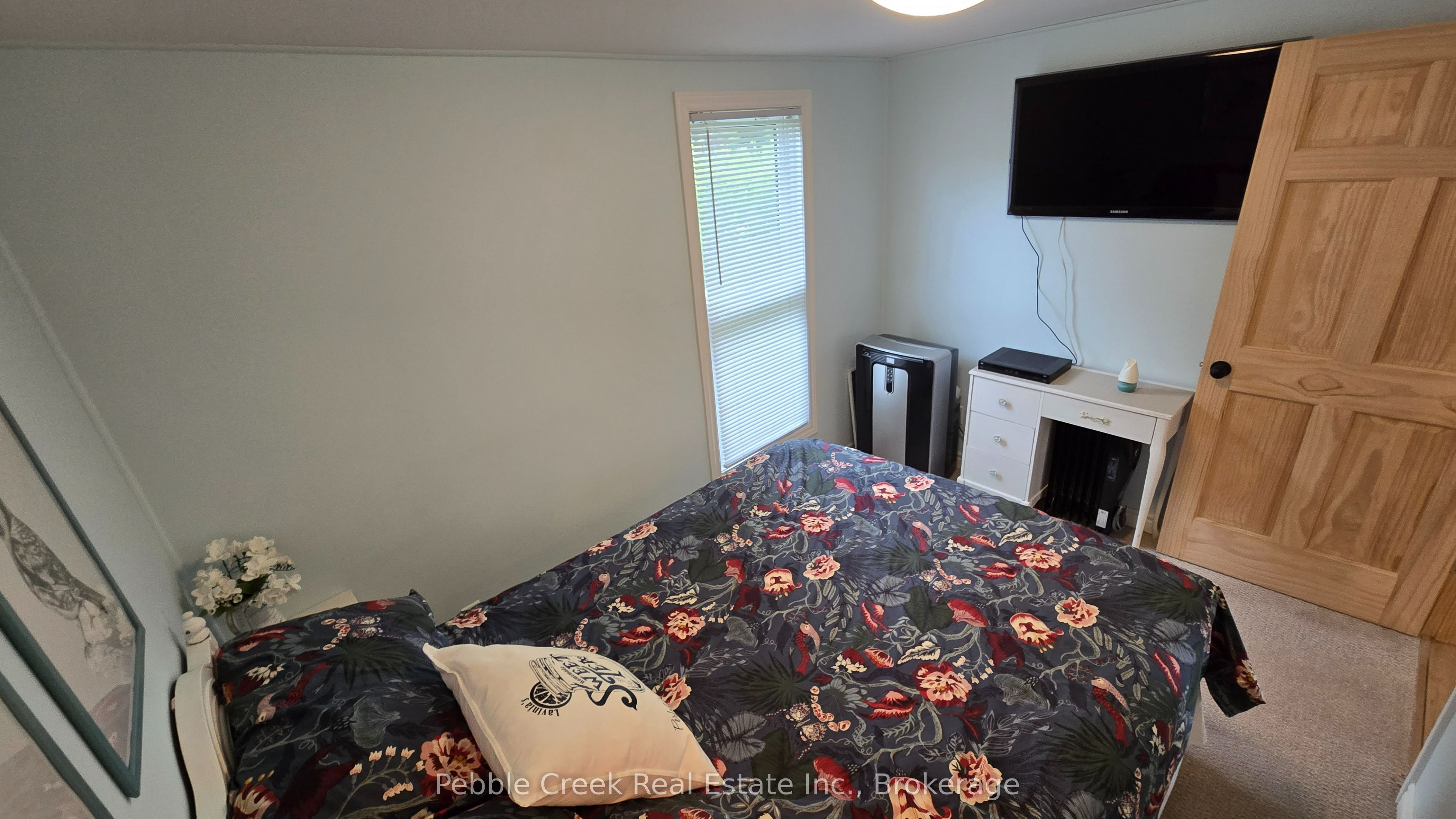 6 Park Road Property Photo 9