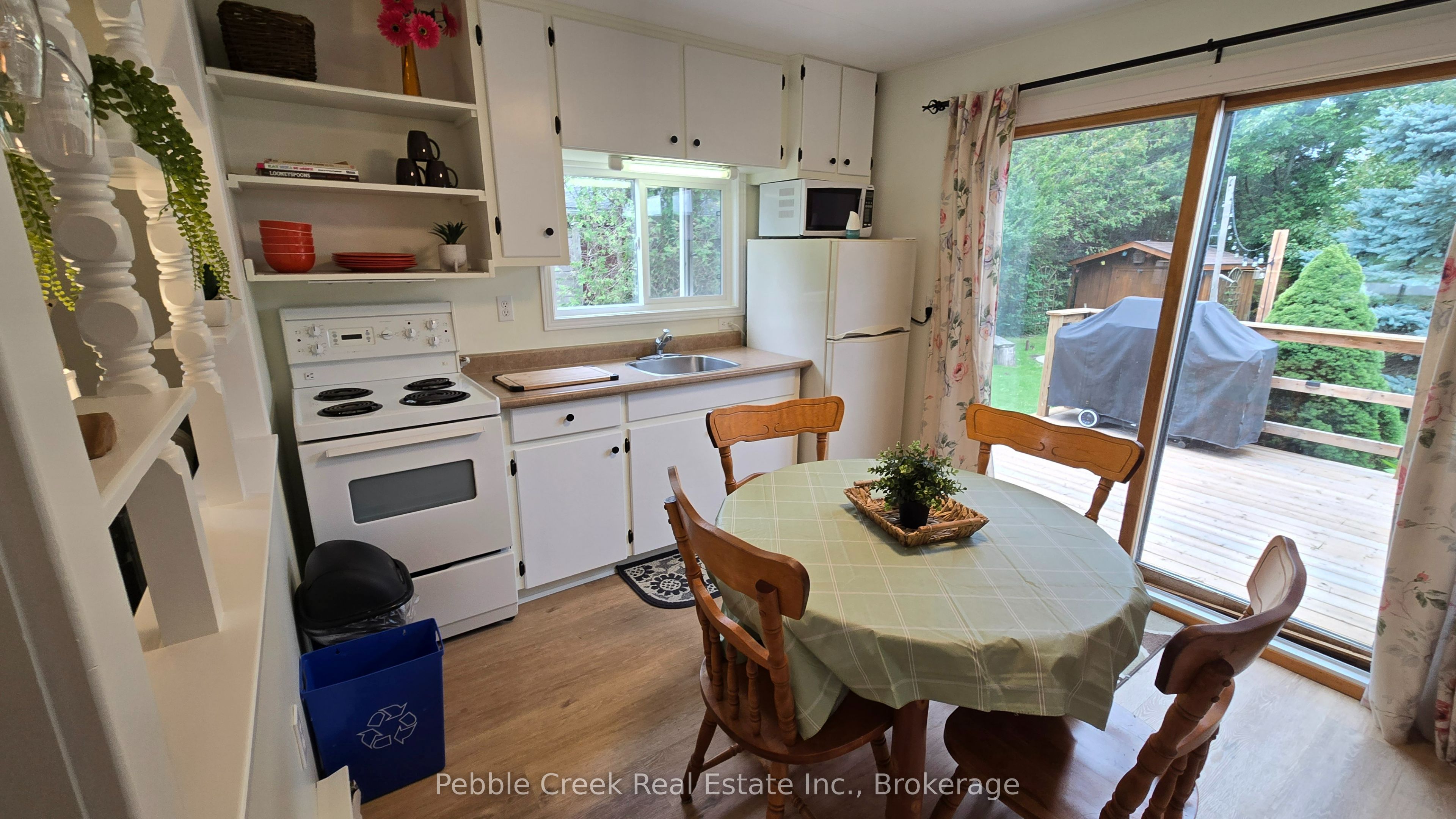 6 Park Road Property Photo 16
