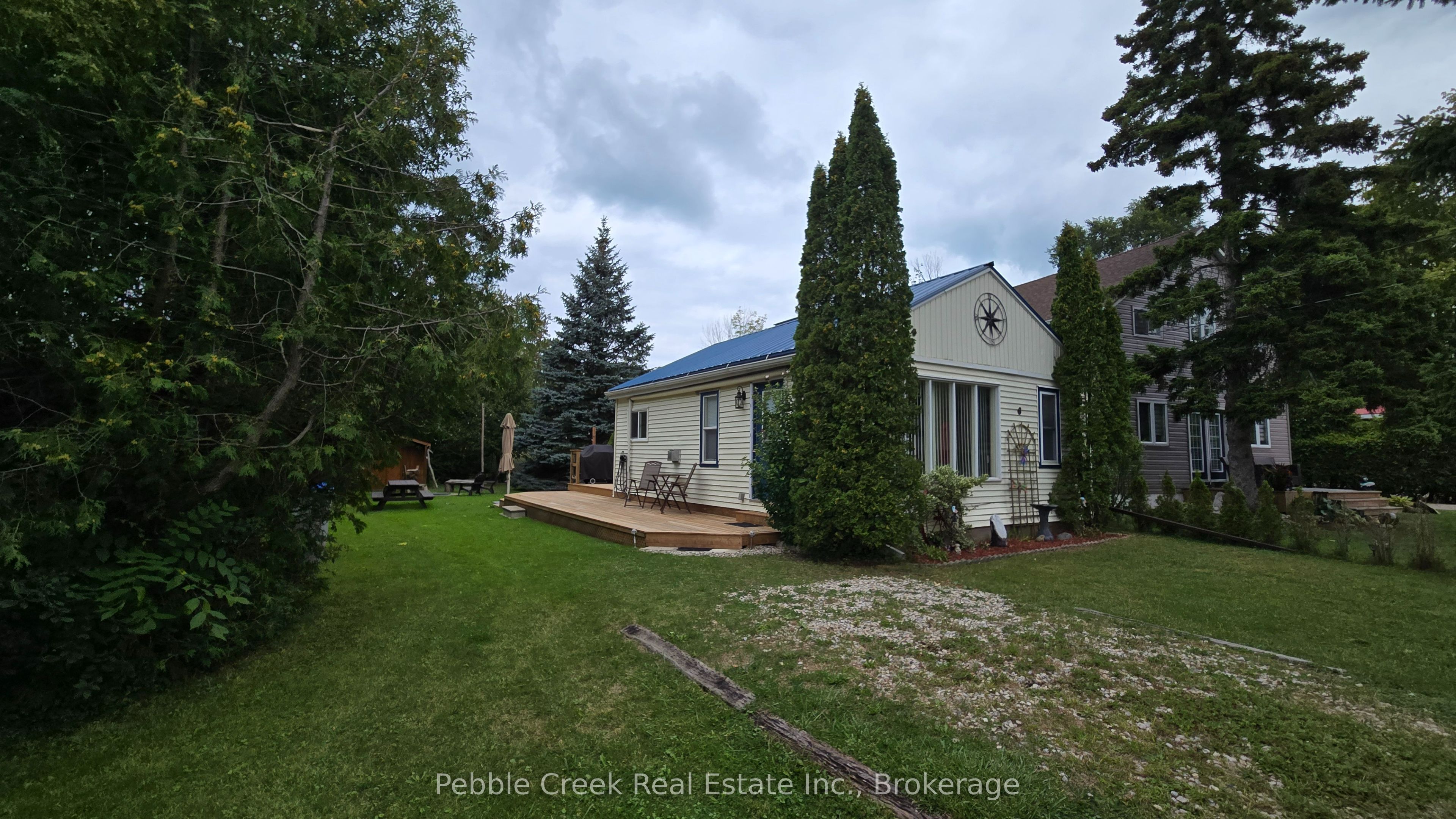 6 Park Road Property Photo 28