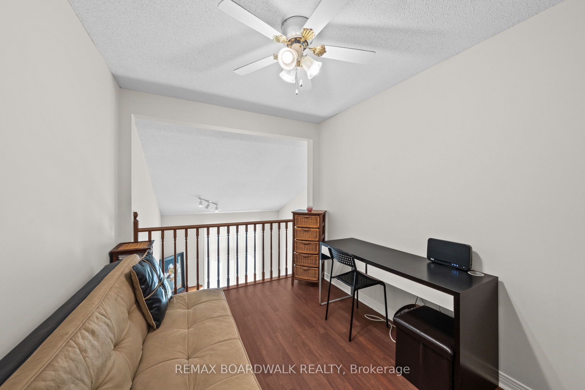 50 Gray Crescent Property Photo 21