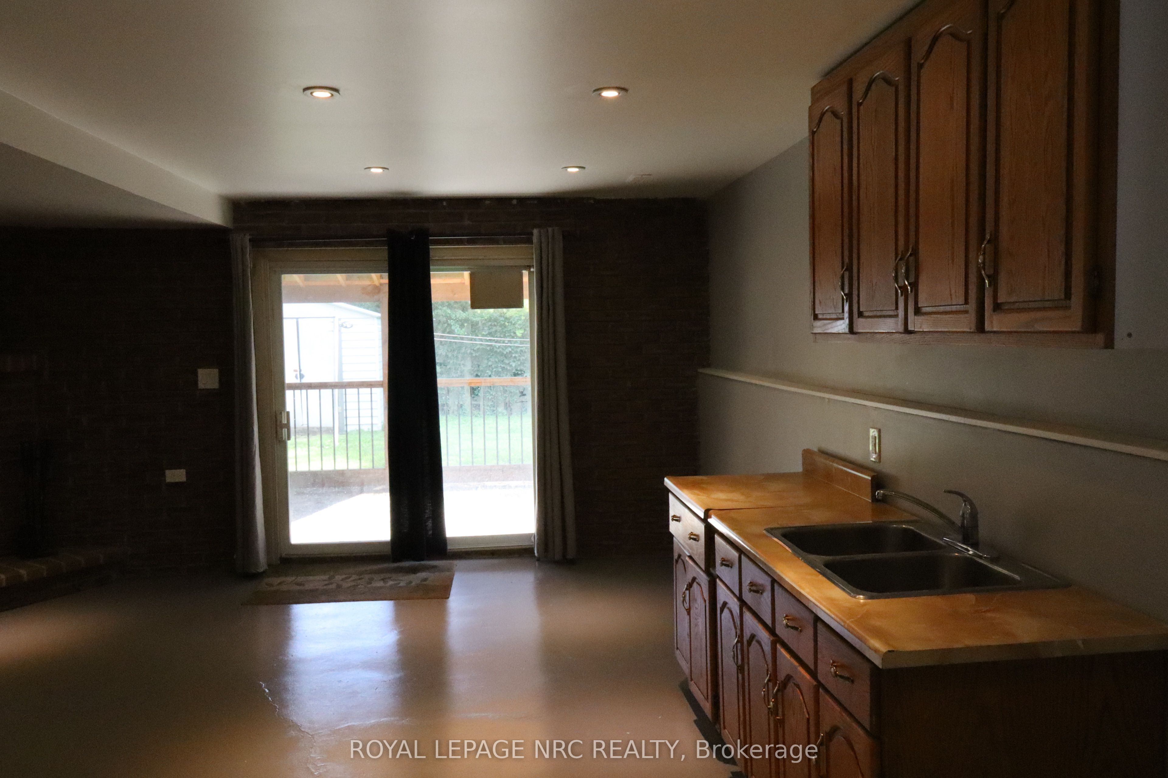 6694 Cropp Street Property Photo 19
