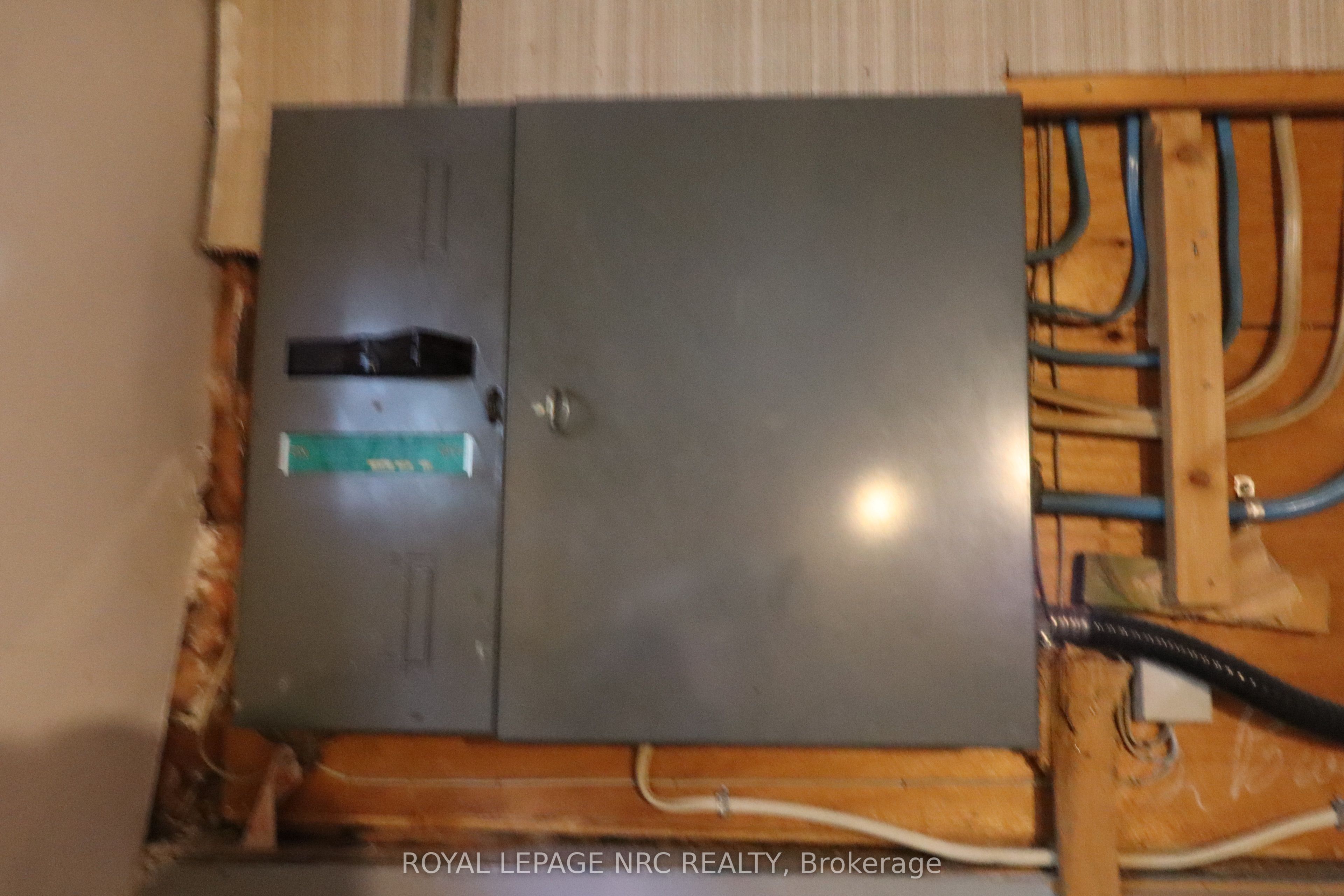 6694 Cropp Street Property Photo 25
