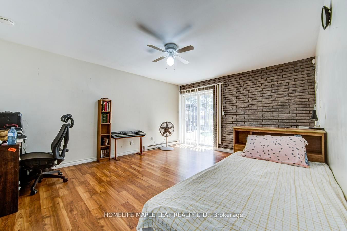 514249 2nd Line Property Photo 17
