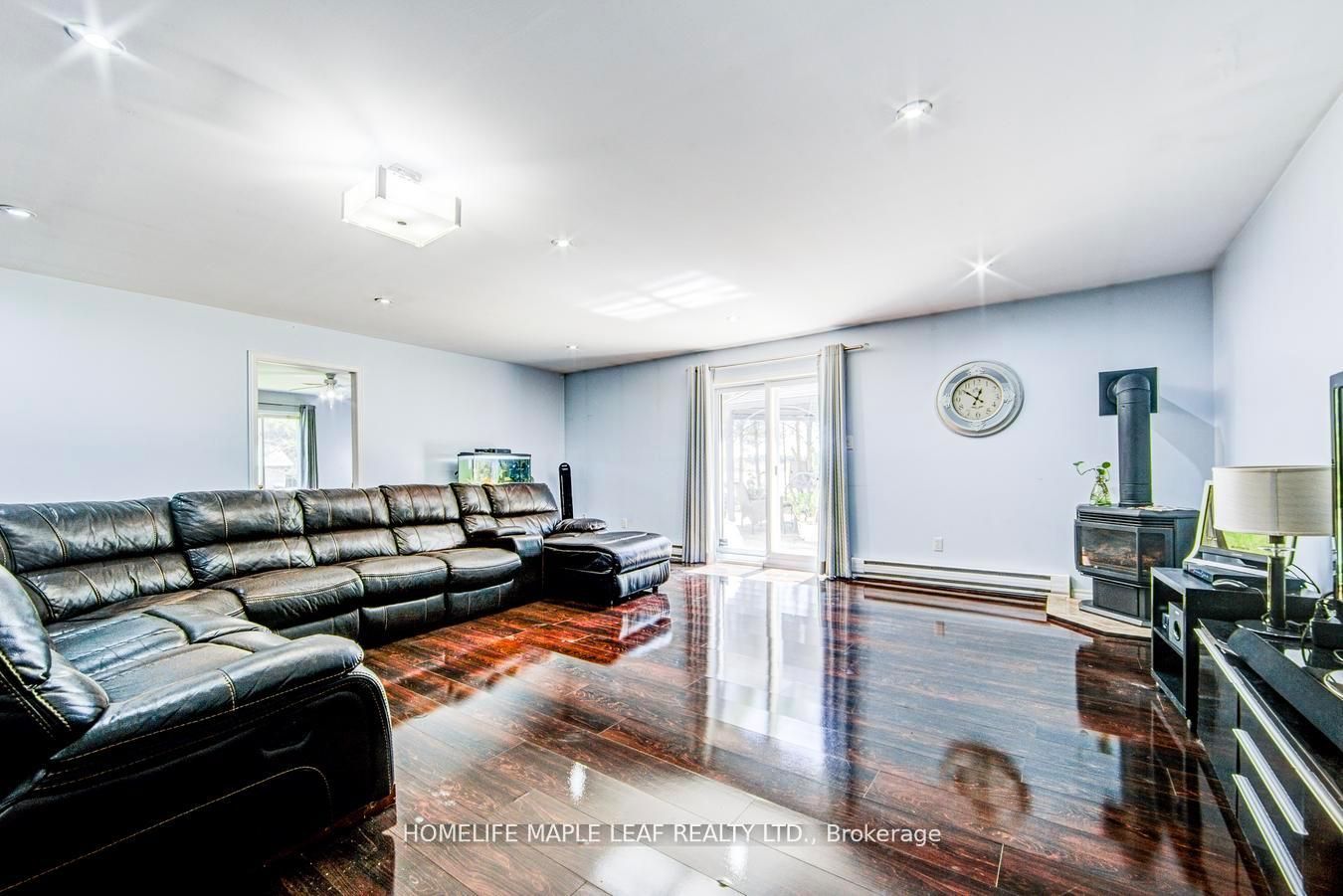 514249 2nd Line Property Photo 19