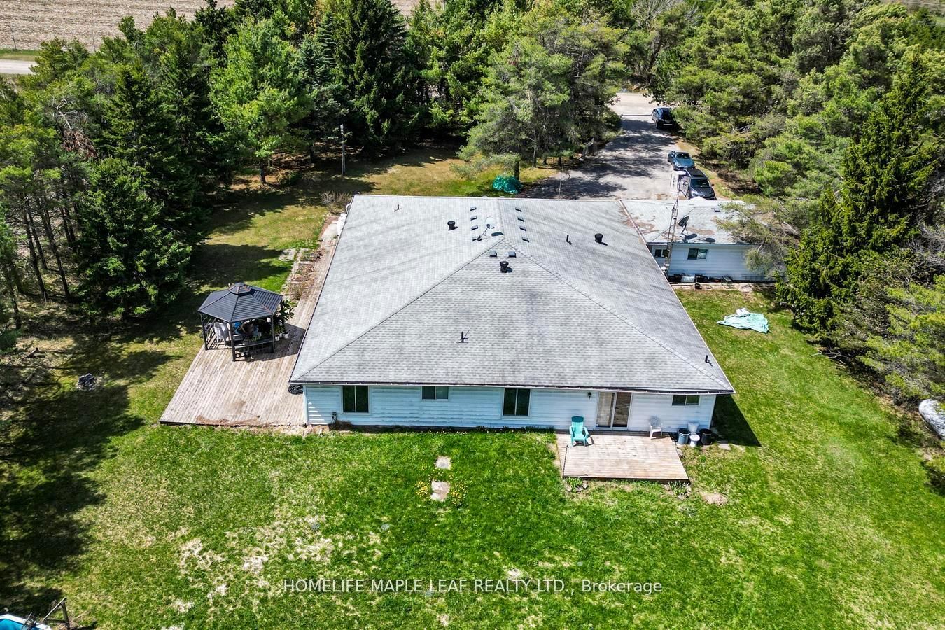 514249 2nd Line Property Photo 37