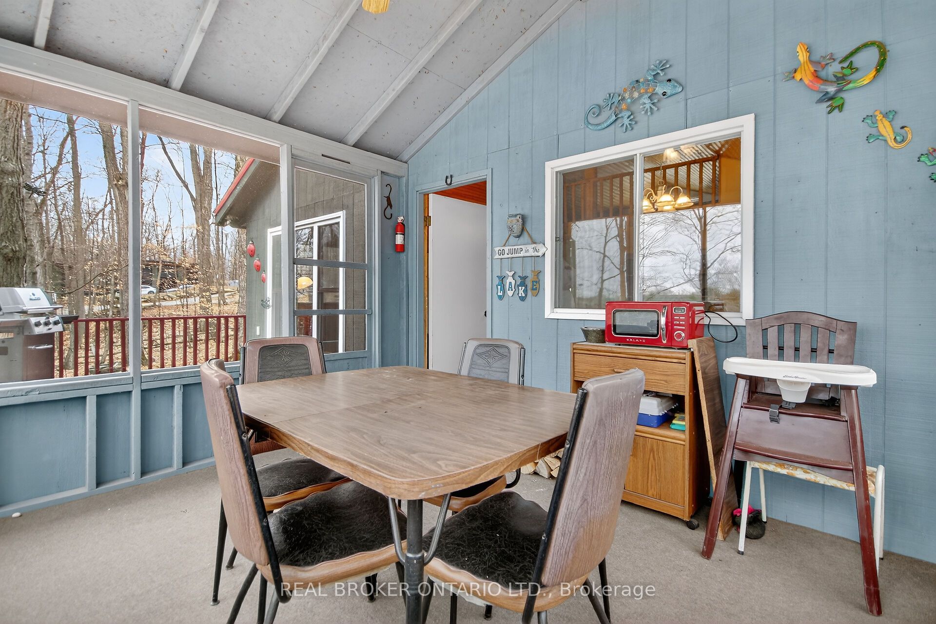 59 Fairhaven Lane Property Photo 6