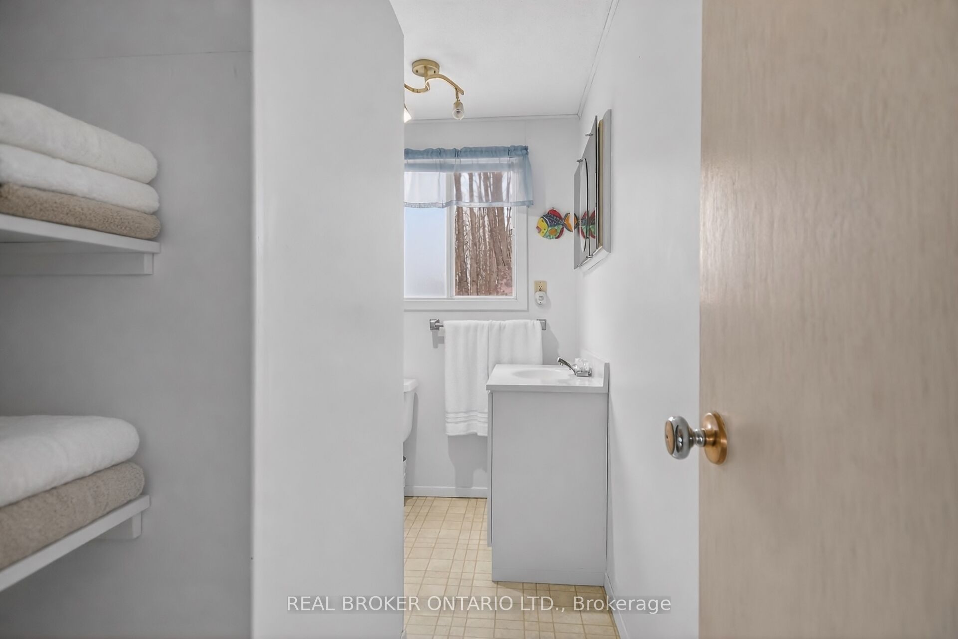 59 Fairhaven Lane Property Photo 14
