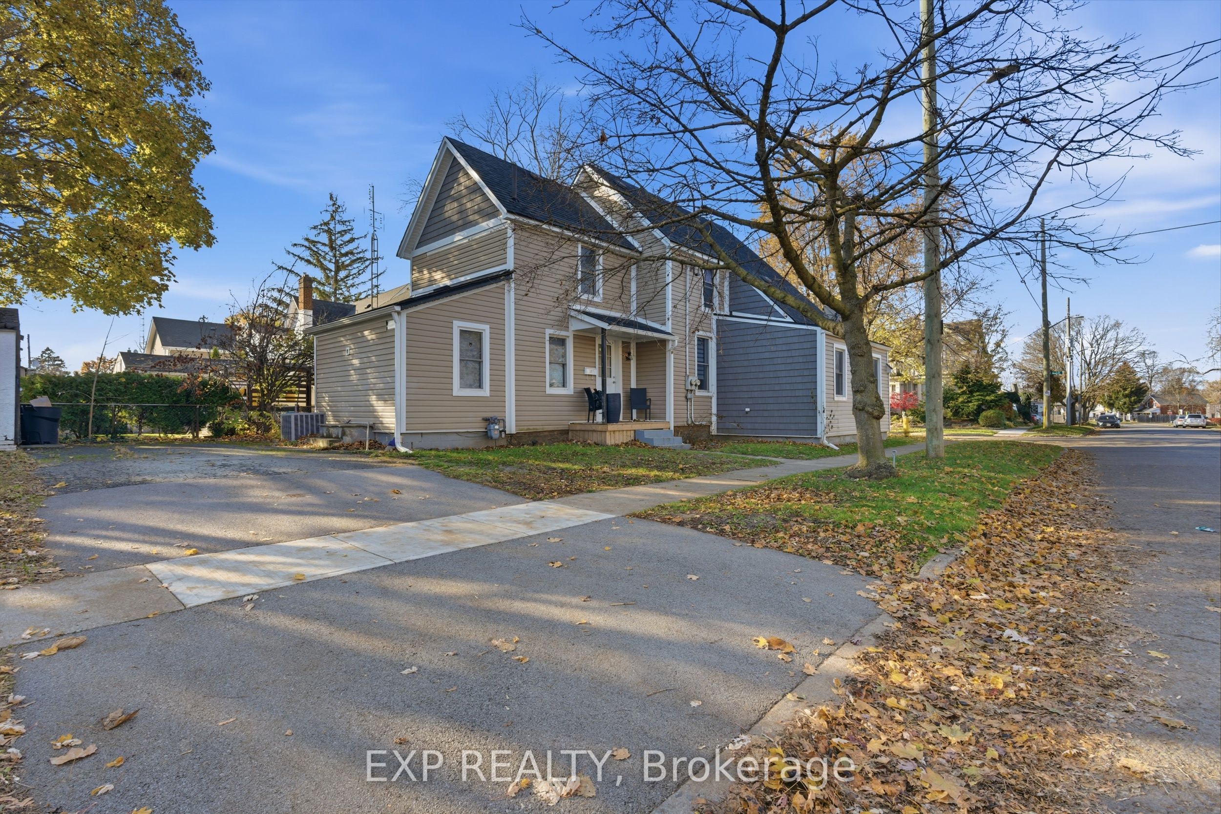 20 Henry Street Property Photo 4
