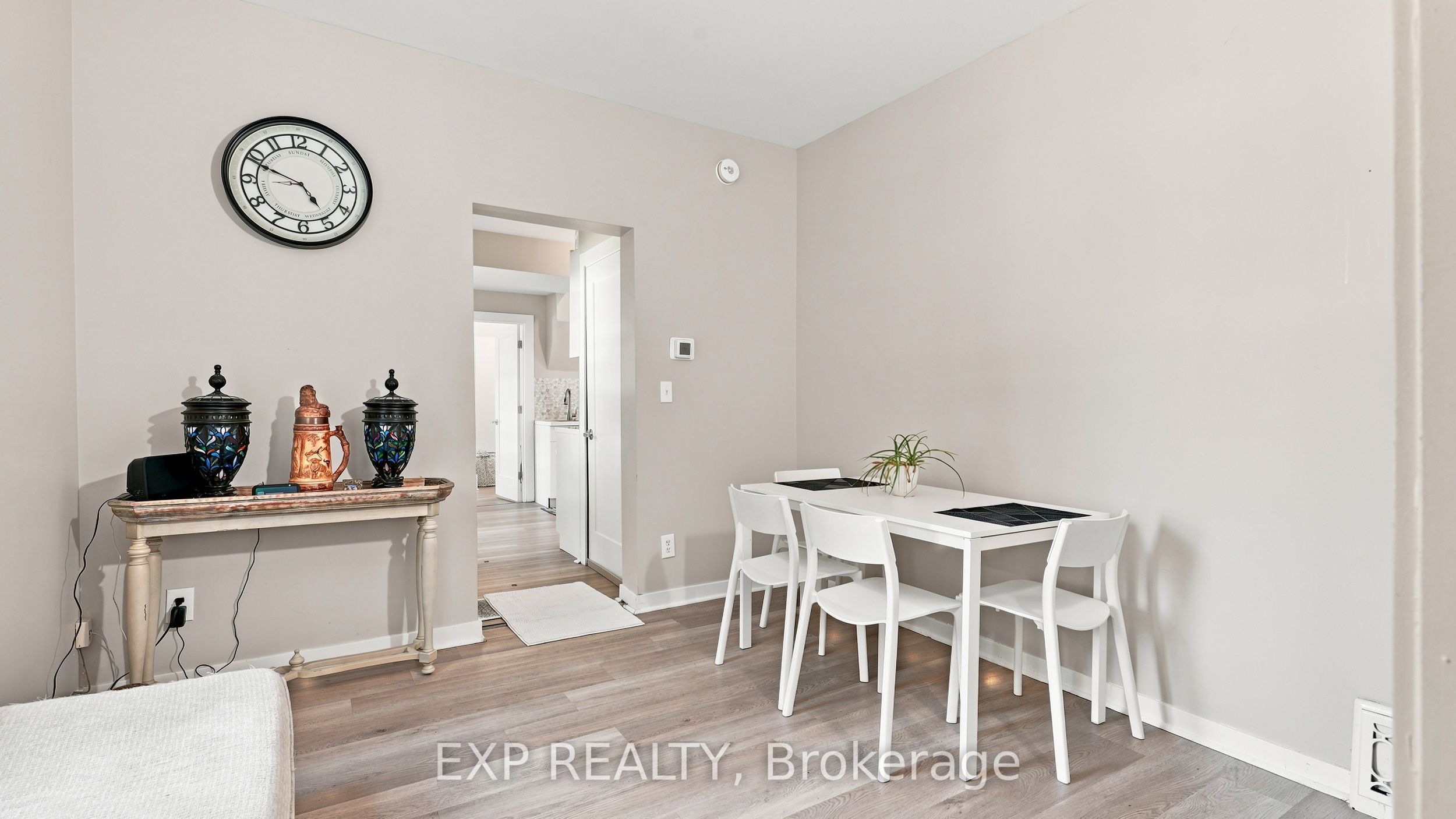 20 Henry Street Property Photo 14