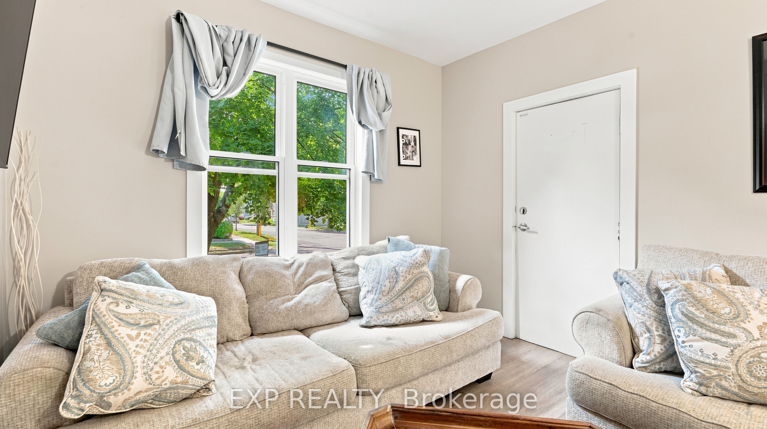 20 Henry Street Property Photo 20