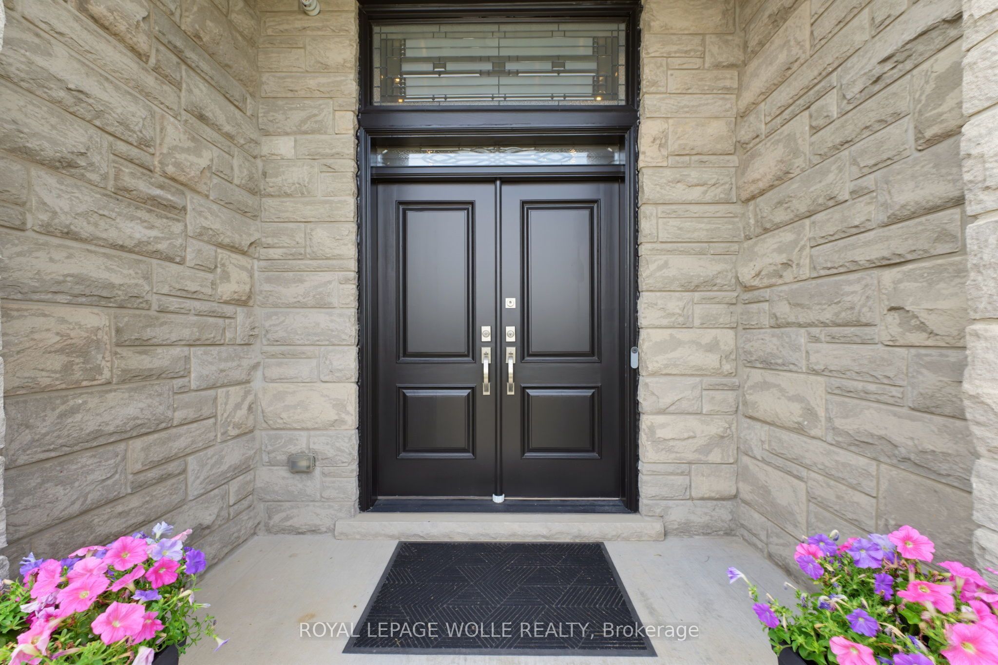 38 River Valley Drive Property Photo 11