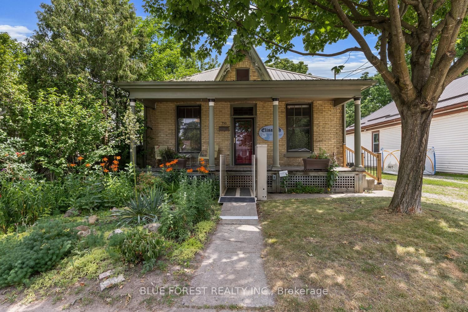 550 Elizabeth Street Property Photo 1